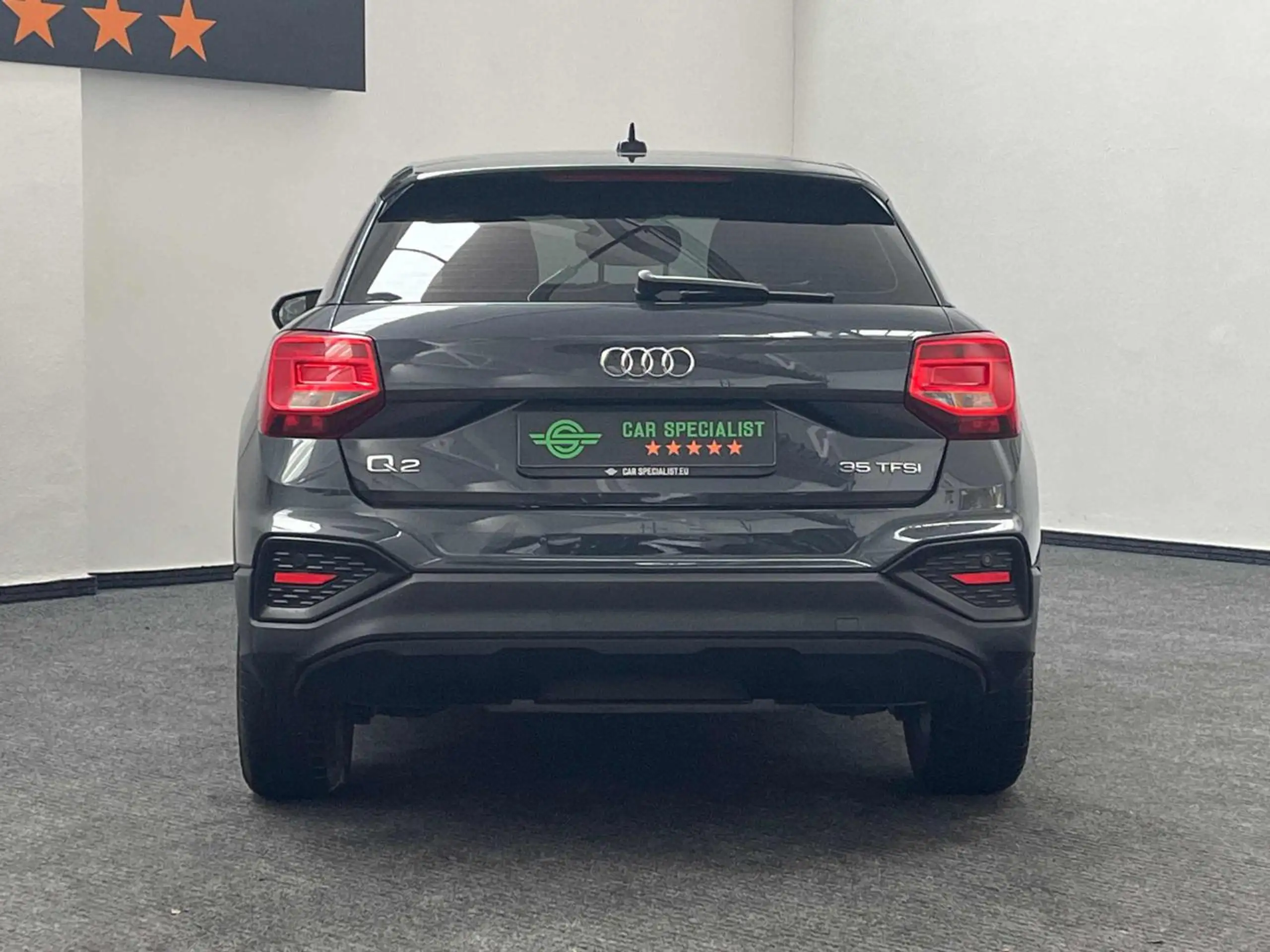 Audi - Q2