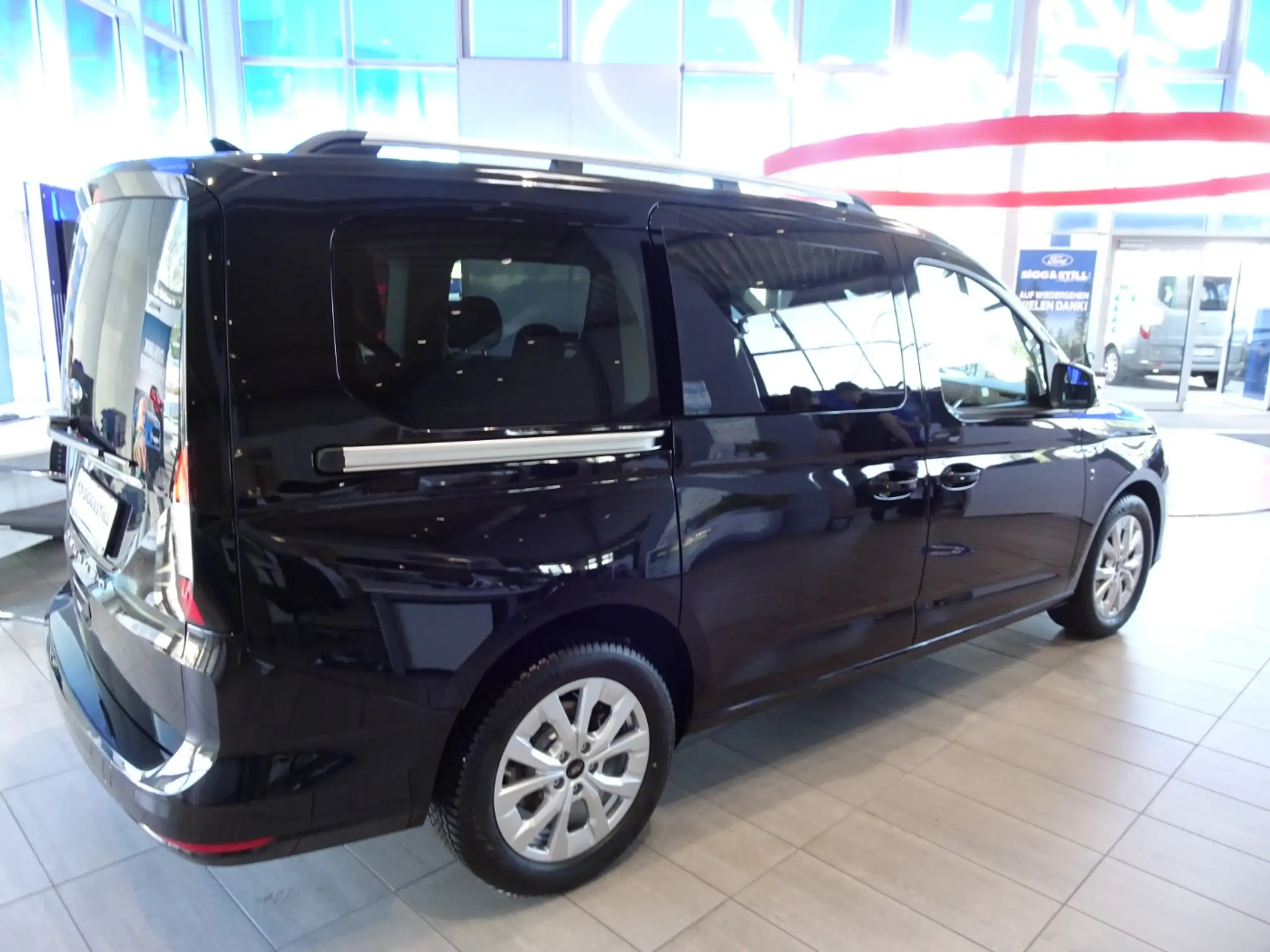 Ford - Tourneo Connect