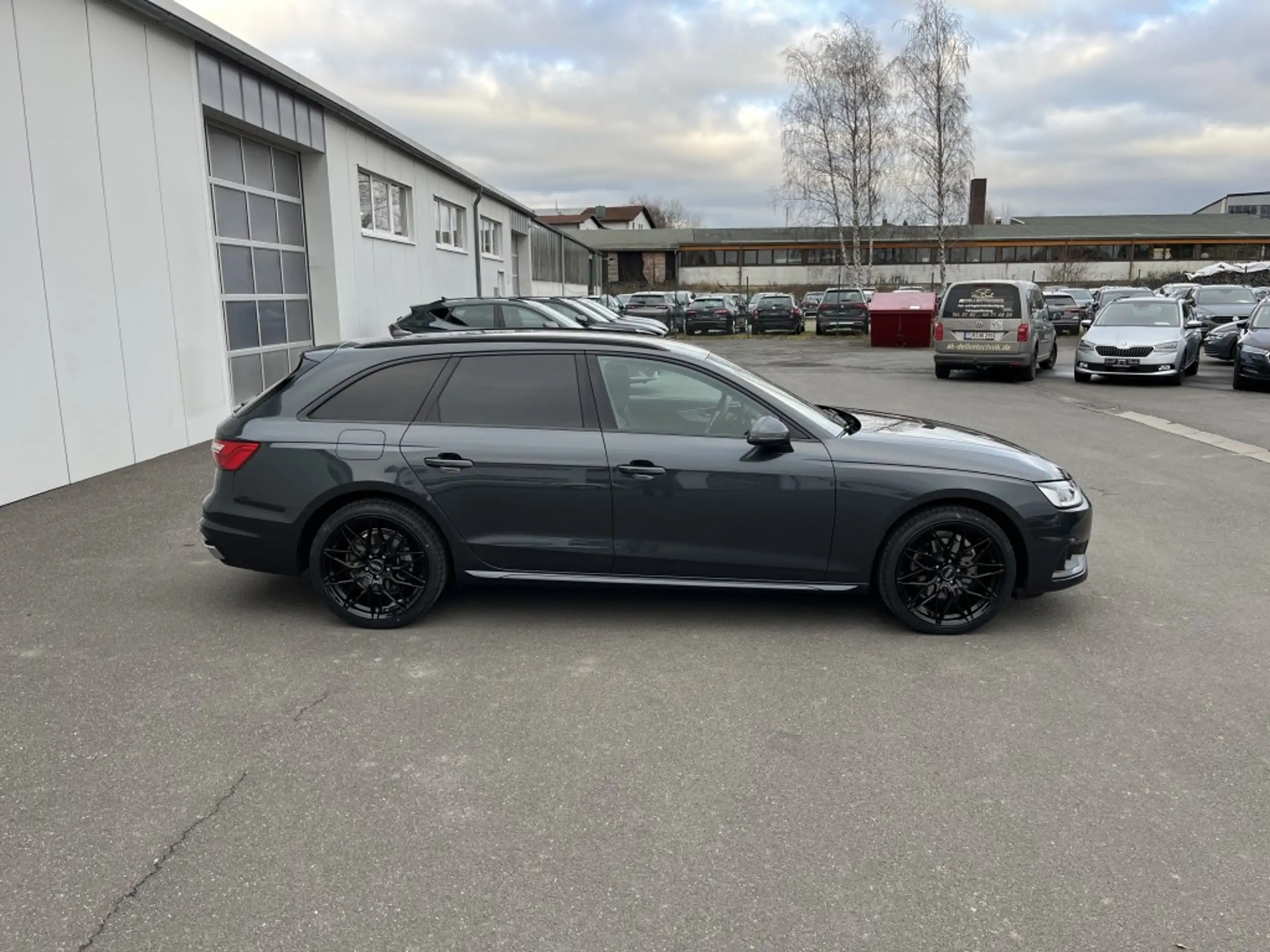 Audi - A4