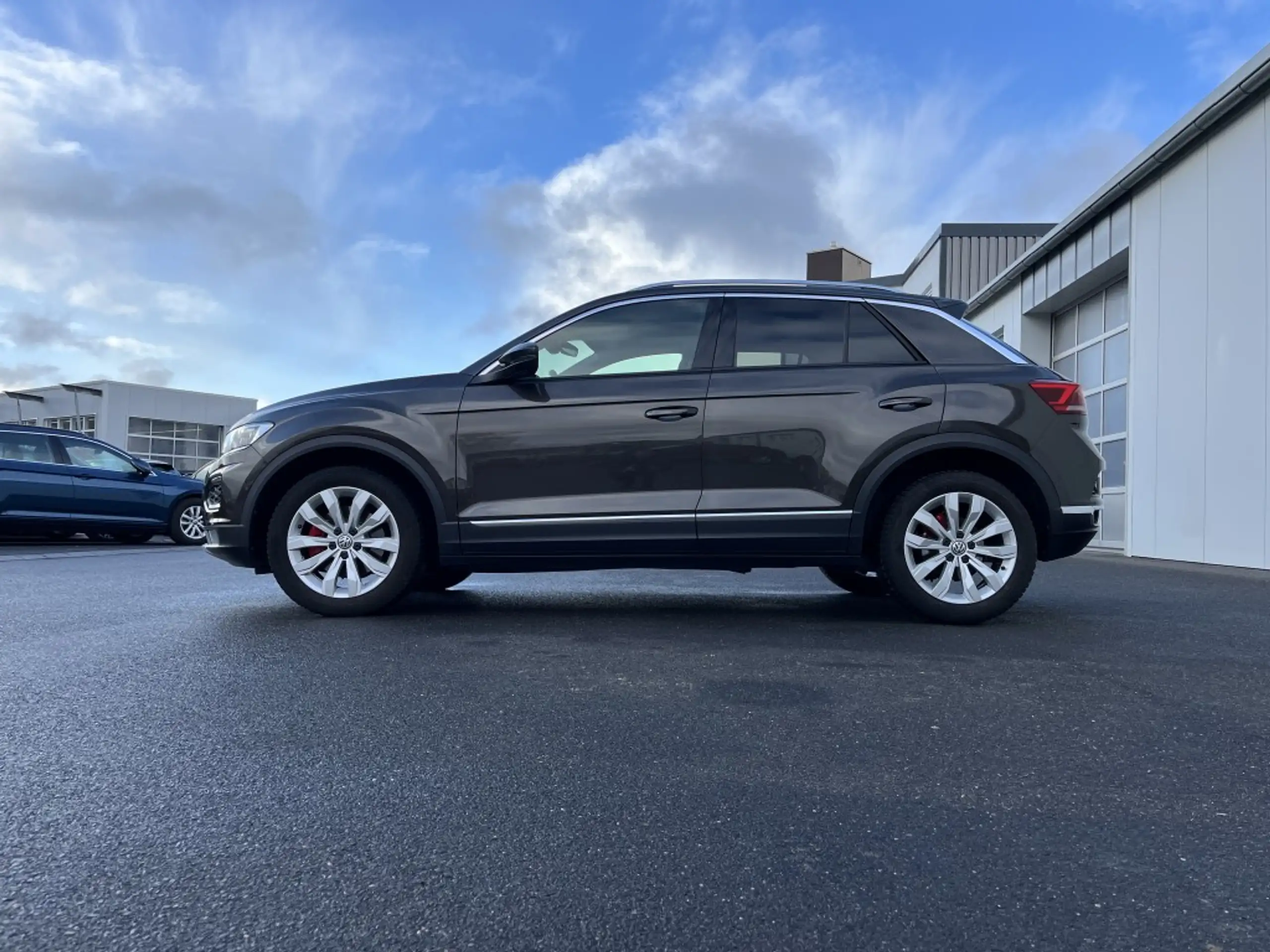 Volkswagen - T-Roc