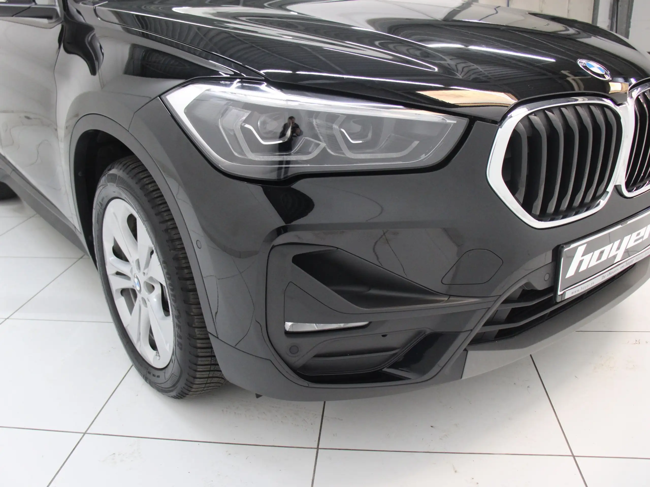 BMW - X1