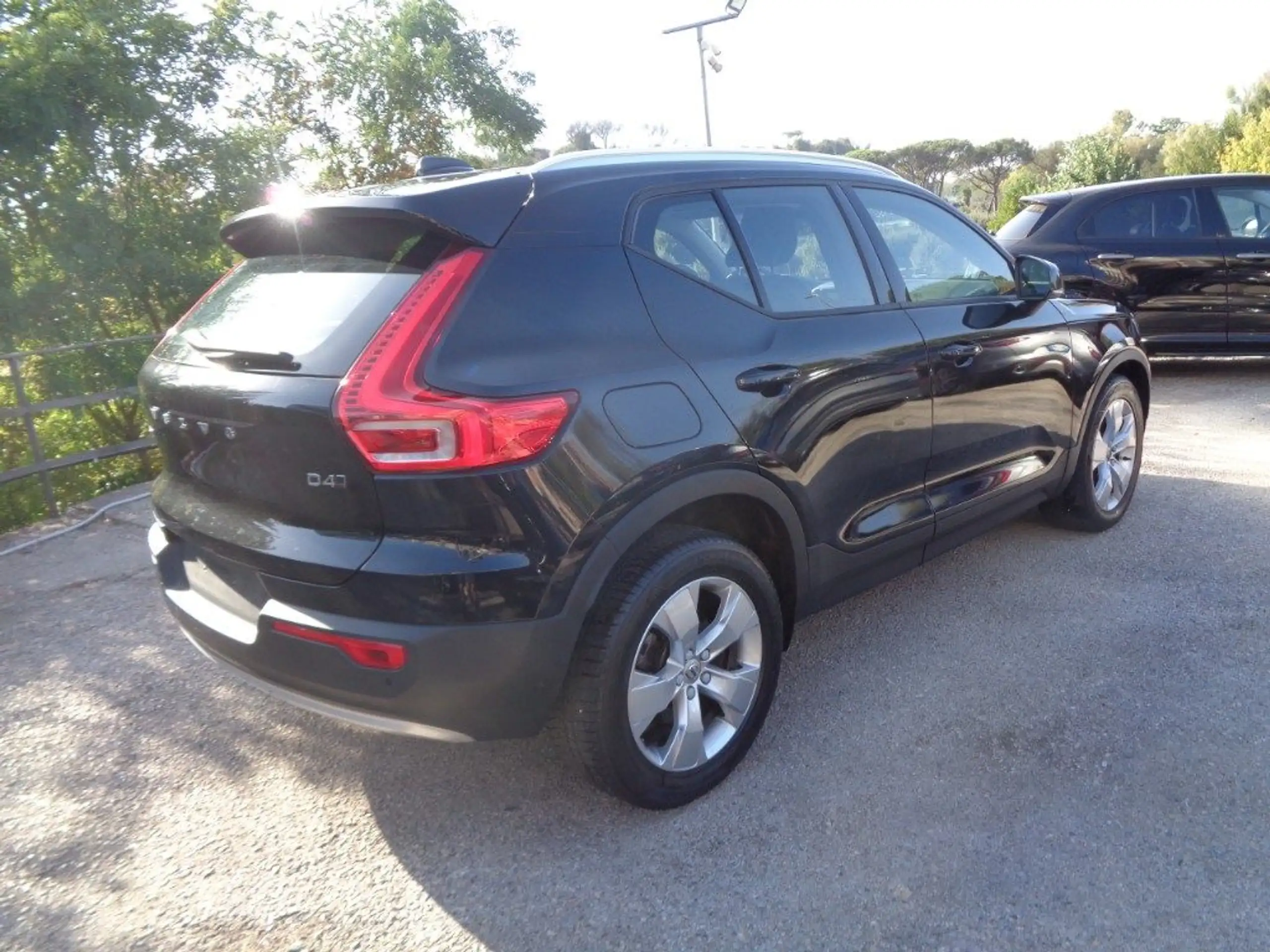 Volvo - XC40