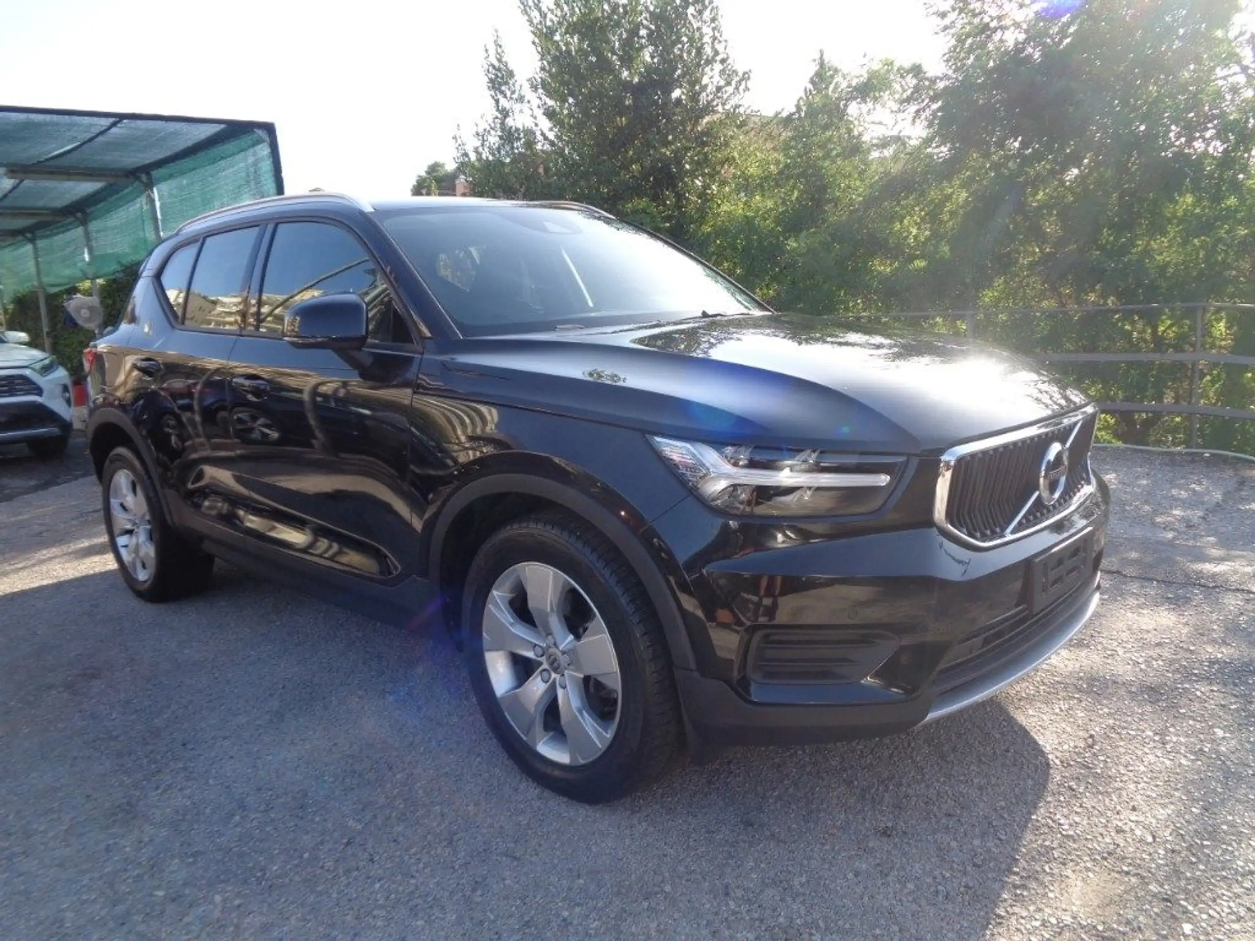 Volvo - XC40