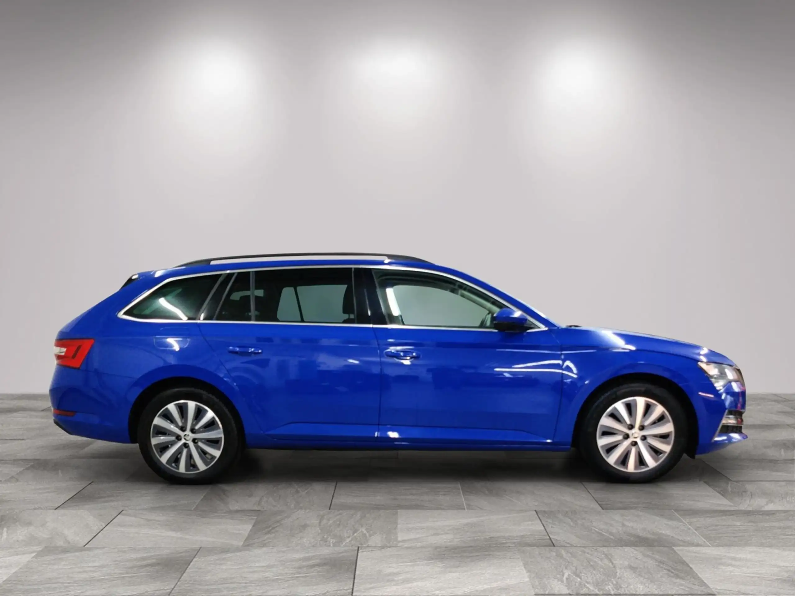 Skoda - Superb