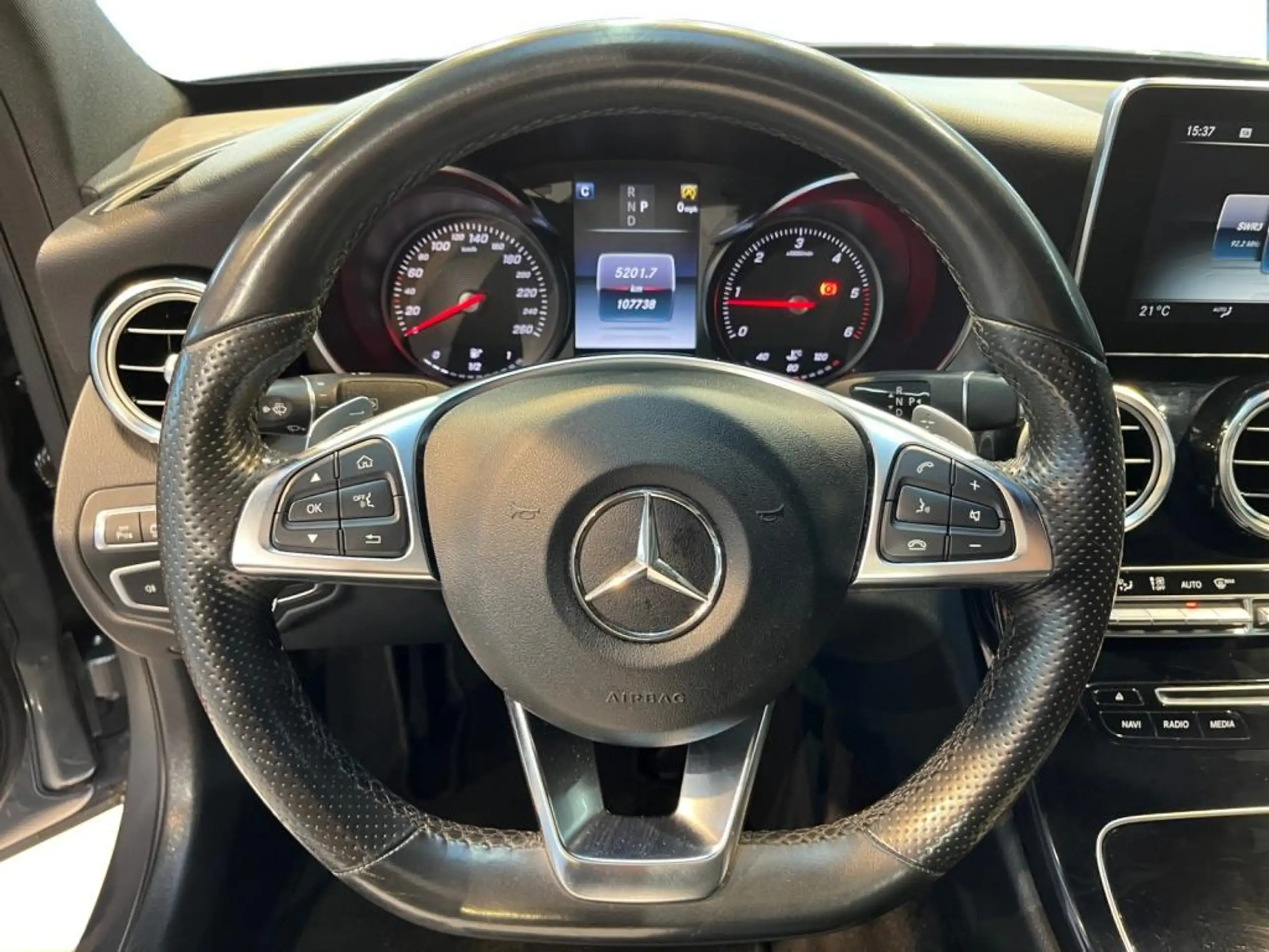 Mercedes-Benz - C 220