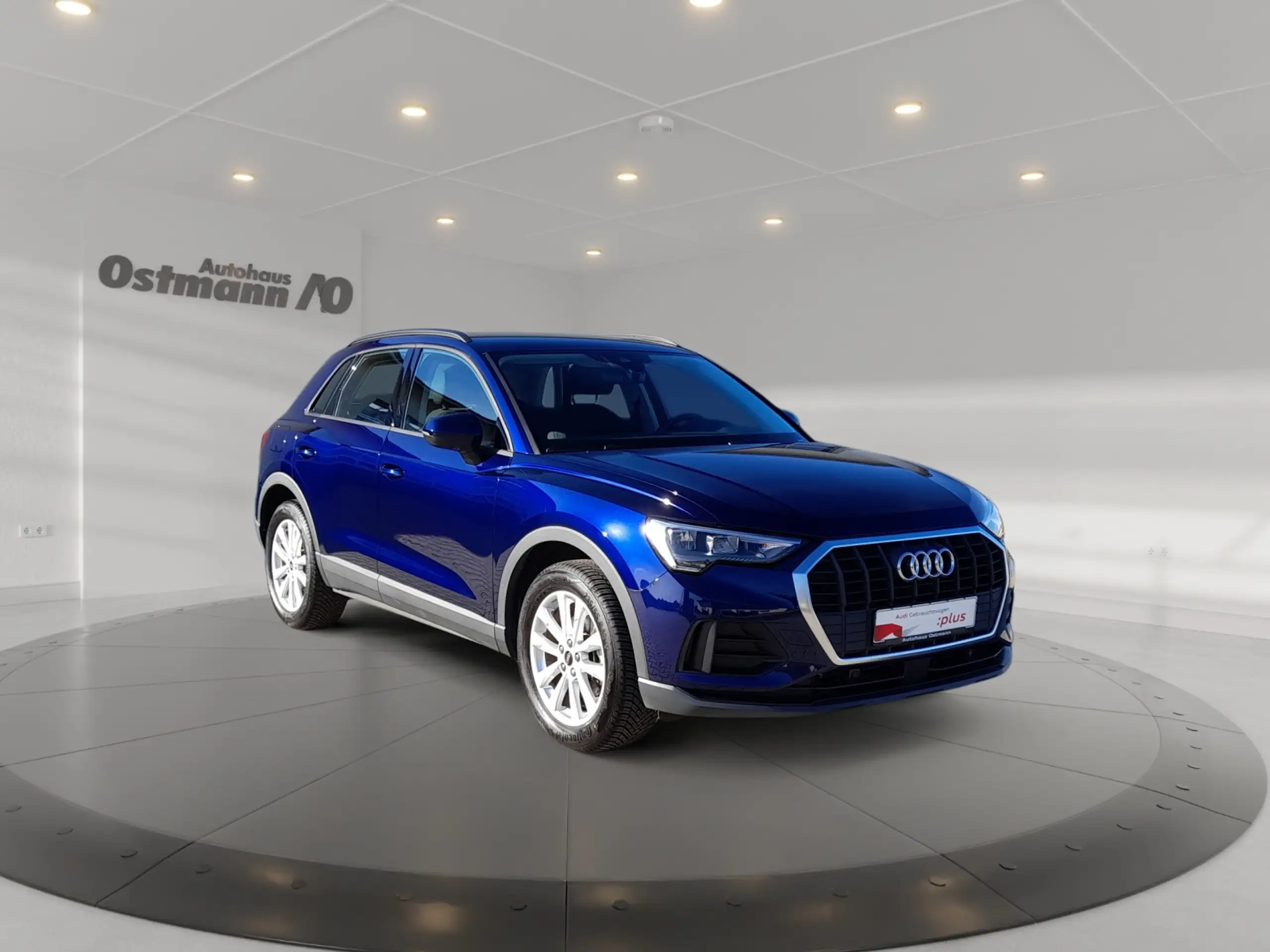 Audi - Q3