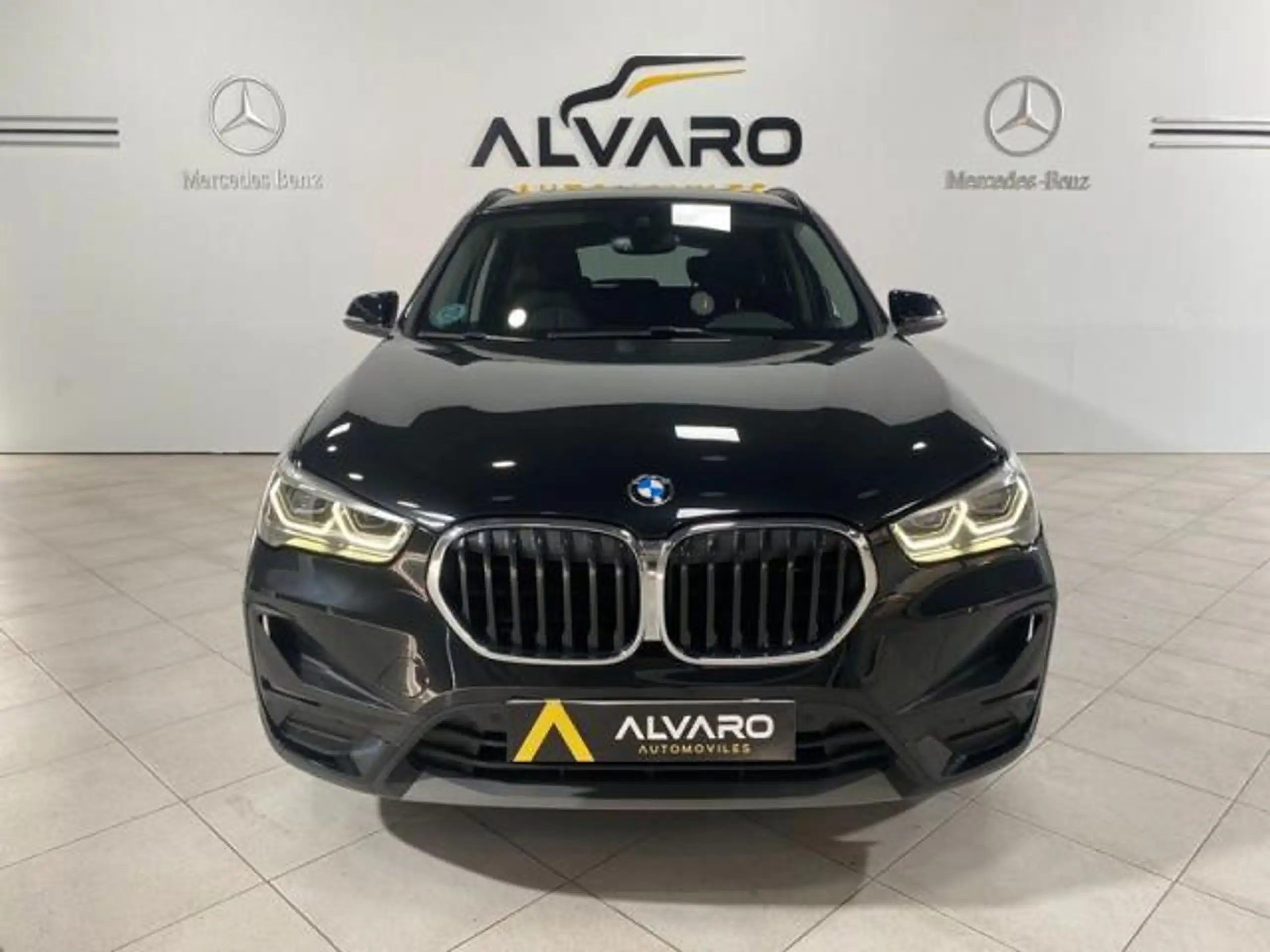 BMW - X1