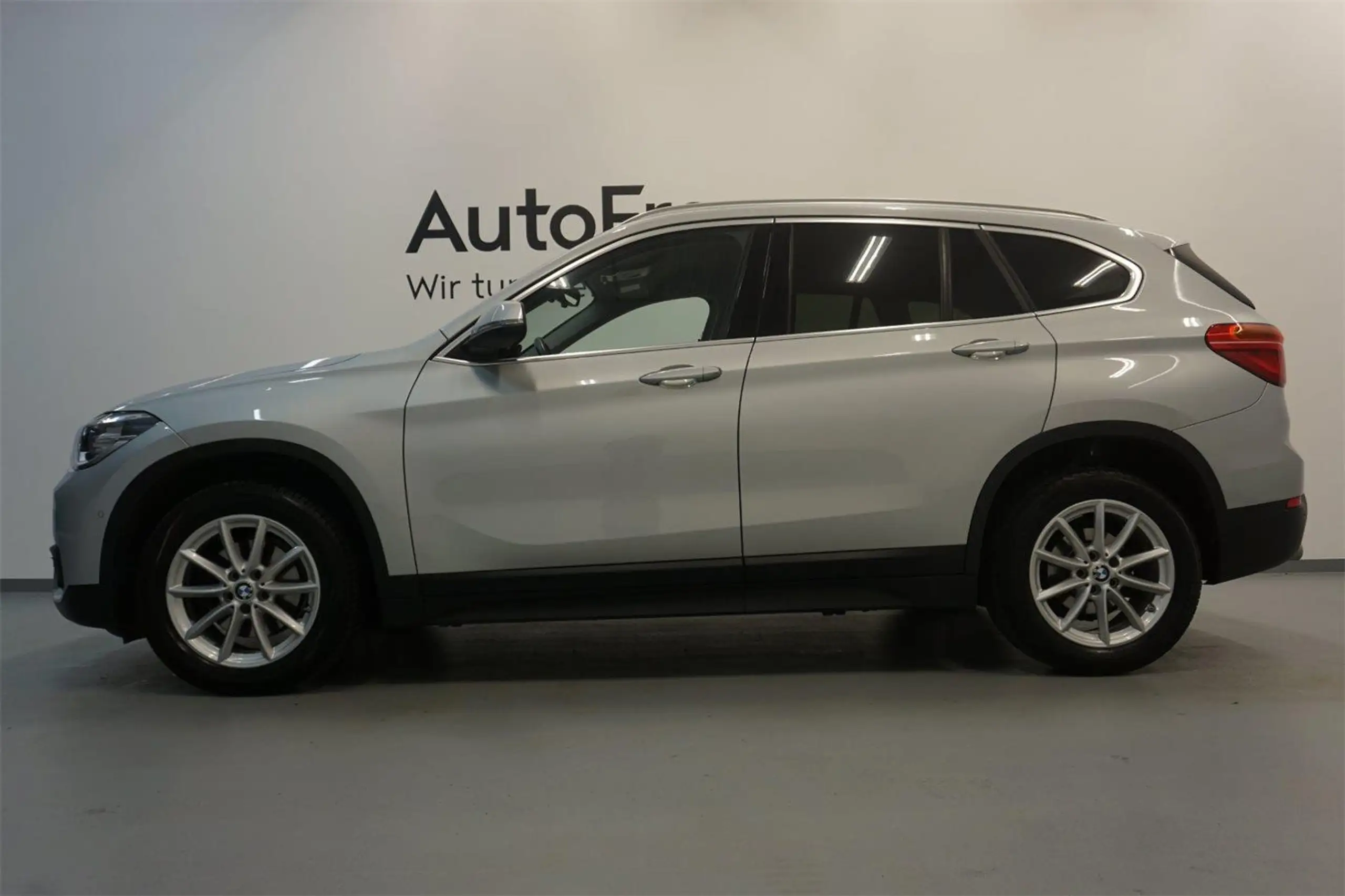 BMW - X1