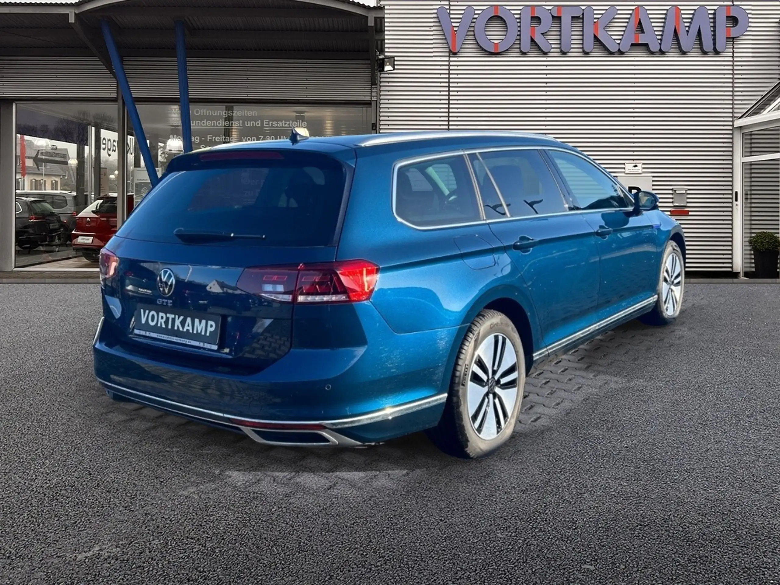 Volkswagen - Passat Variant