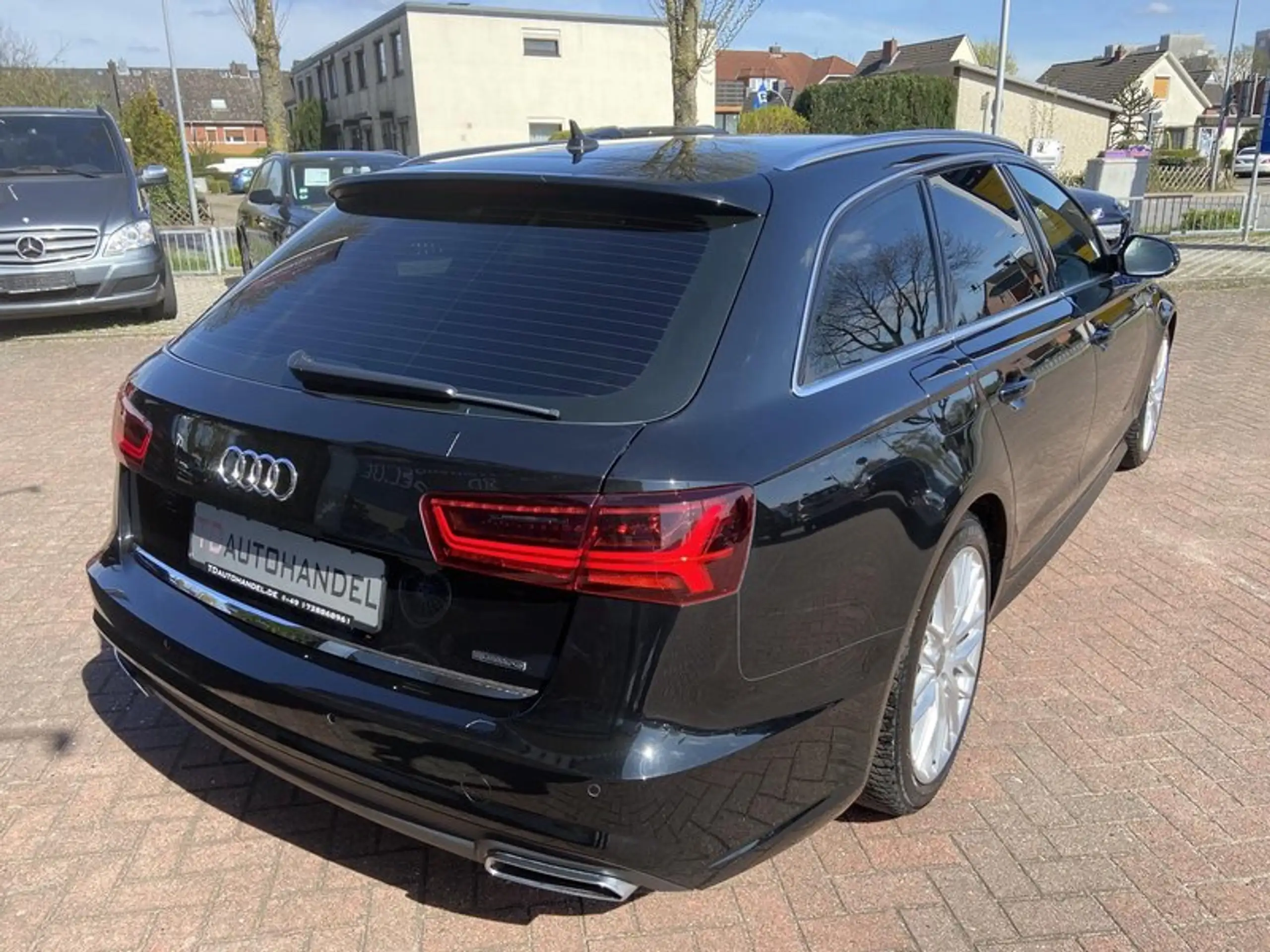 Audi - A6