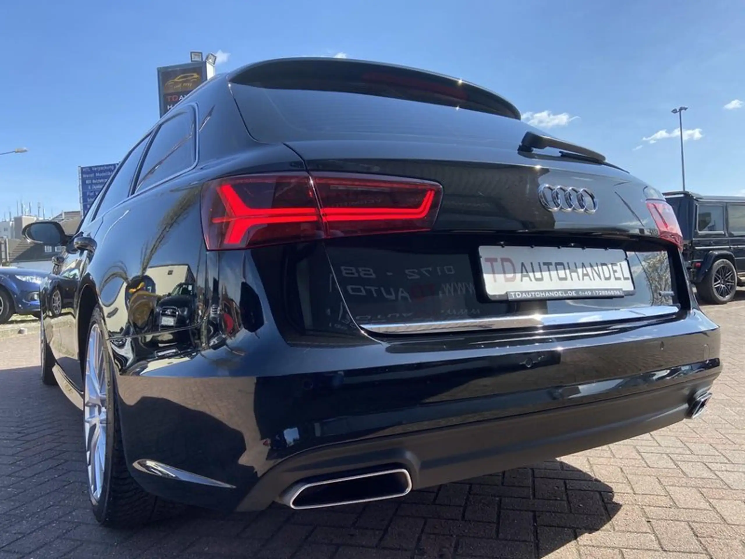 Audi - A6