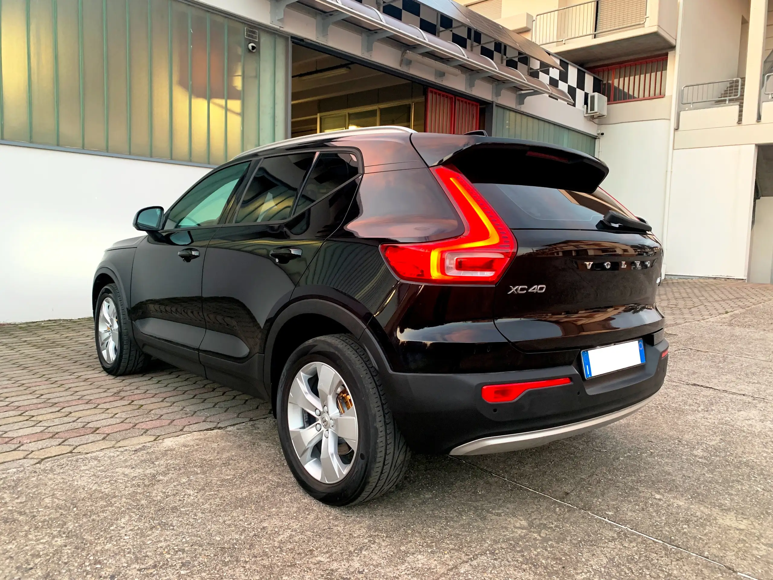 Volvo - XC40