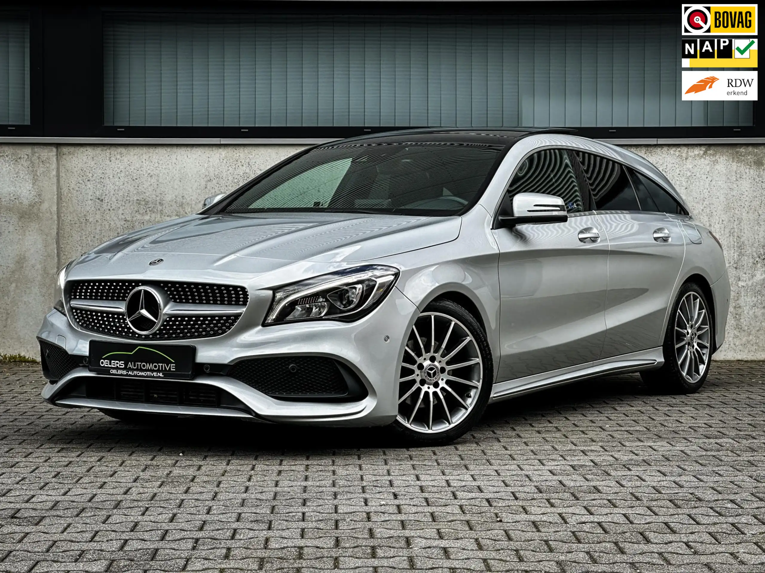 Mercedes-Benz - CLA 180