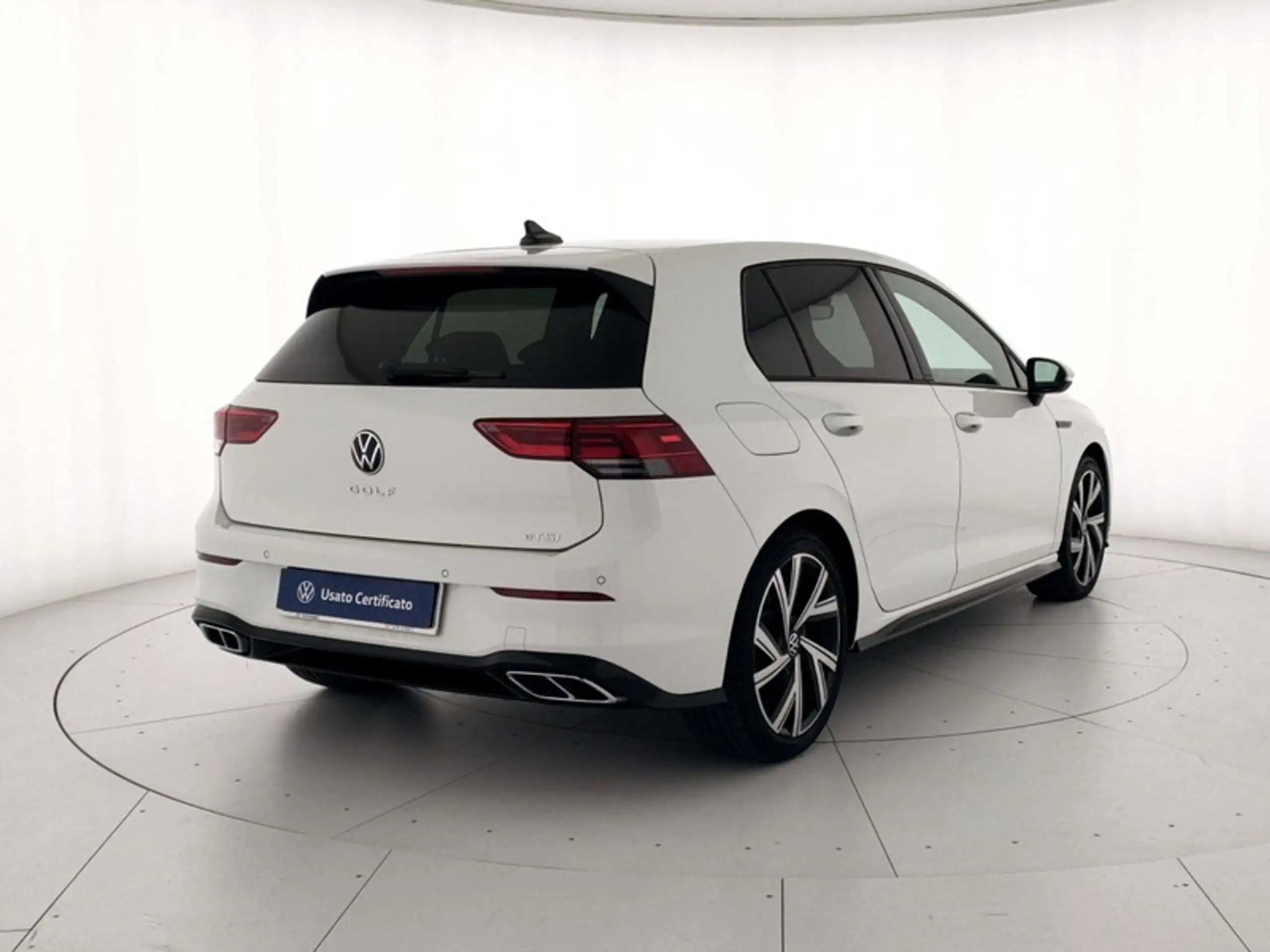 Volkswagen - Golf