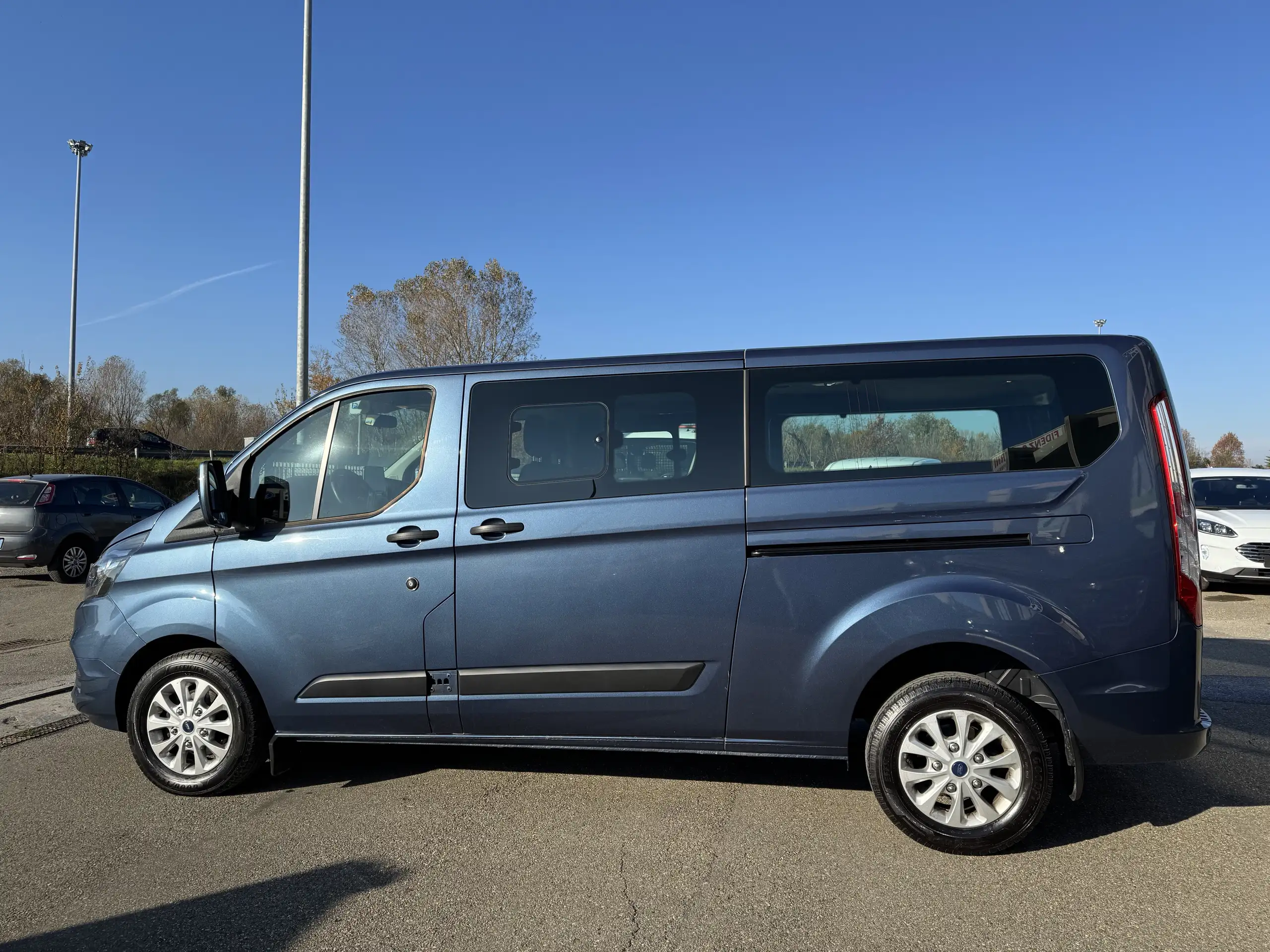 Ford - Transit Custom