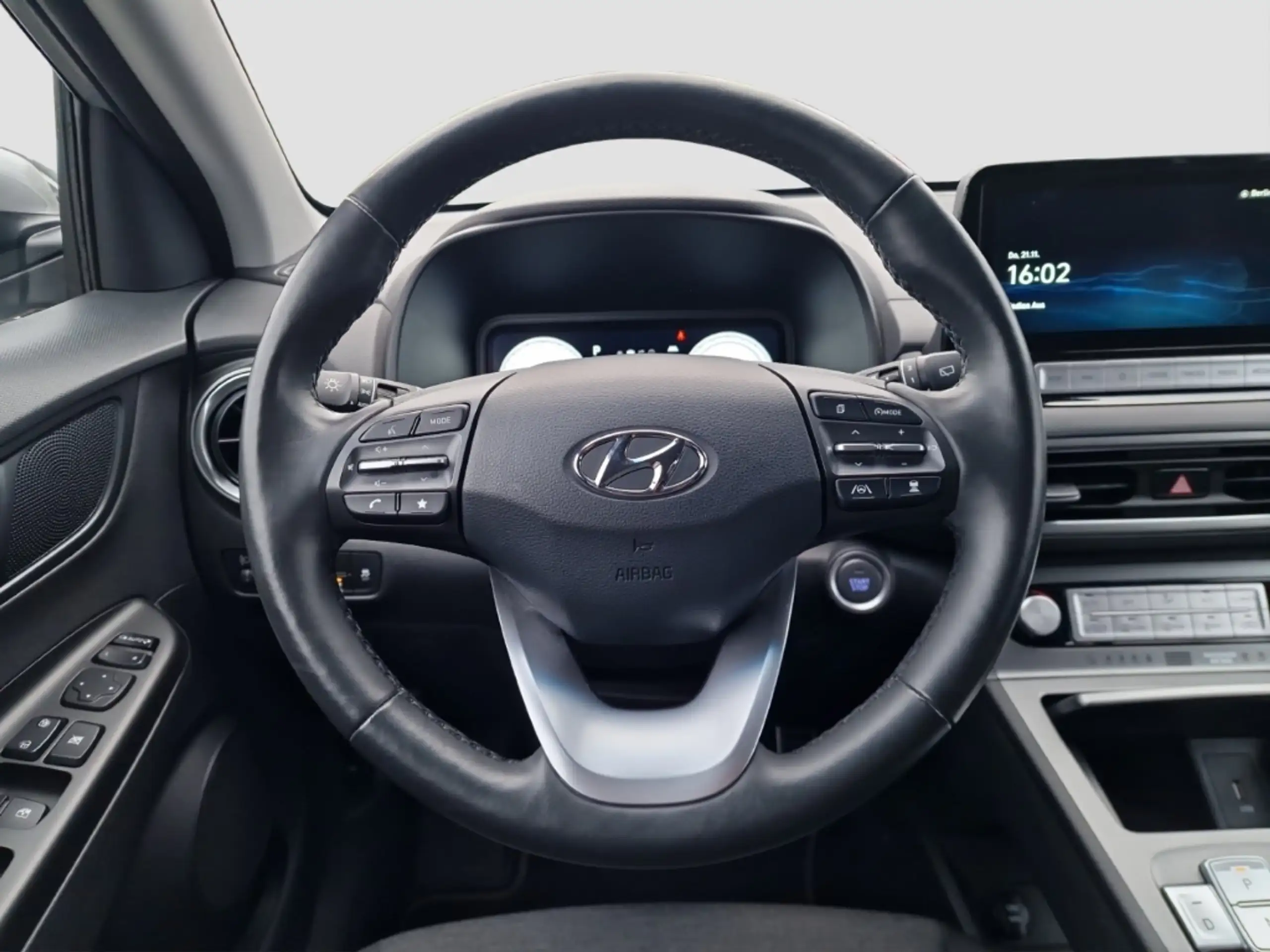 Hyundai - KONA