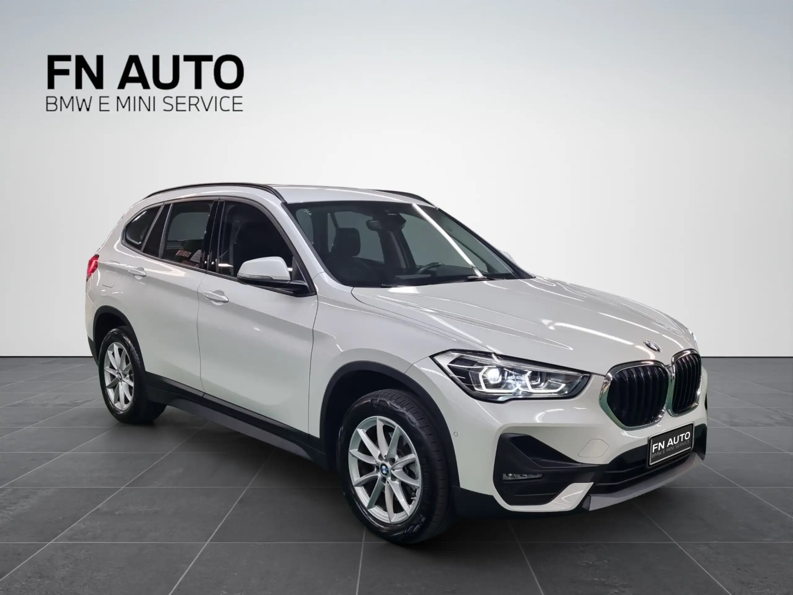 BMW - X1