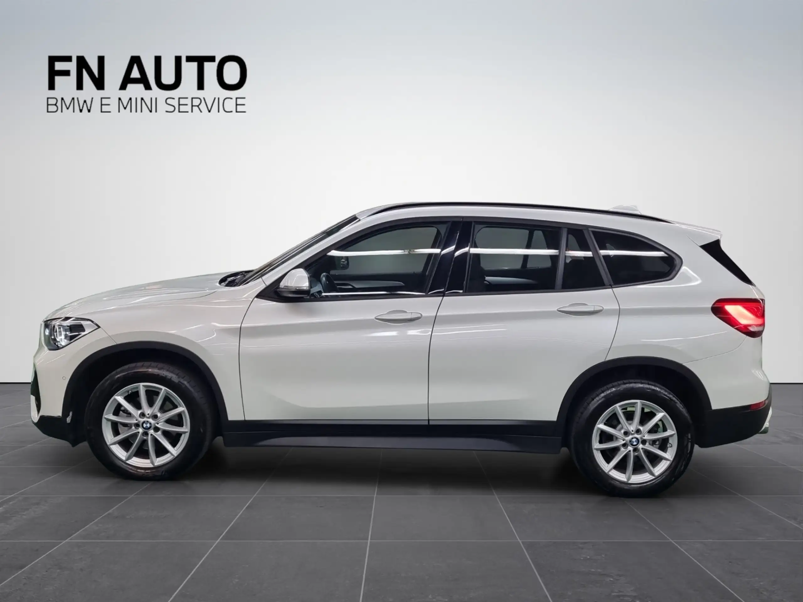 BMW - X1