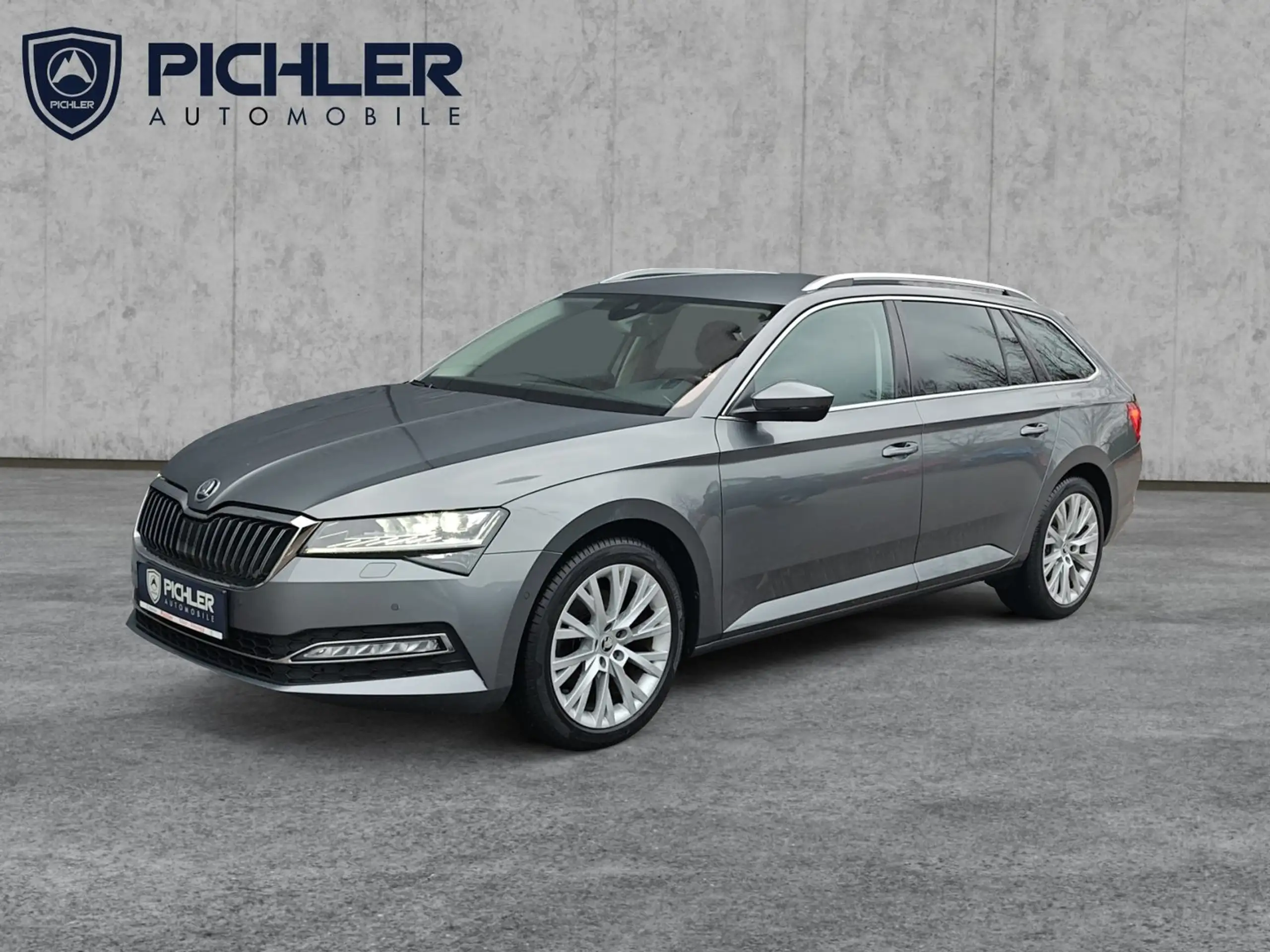 Skoda - Superb