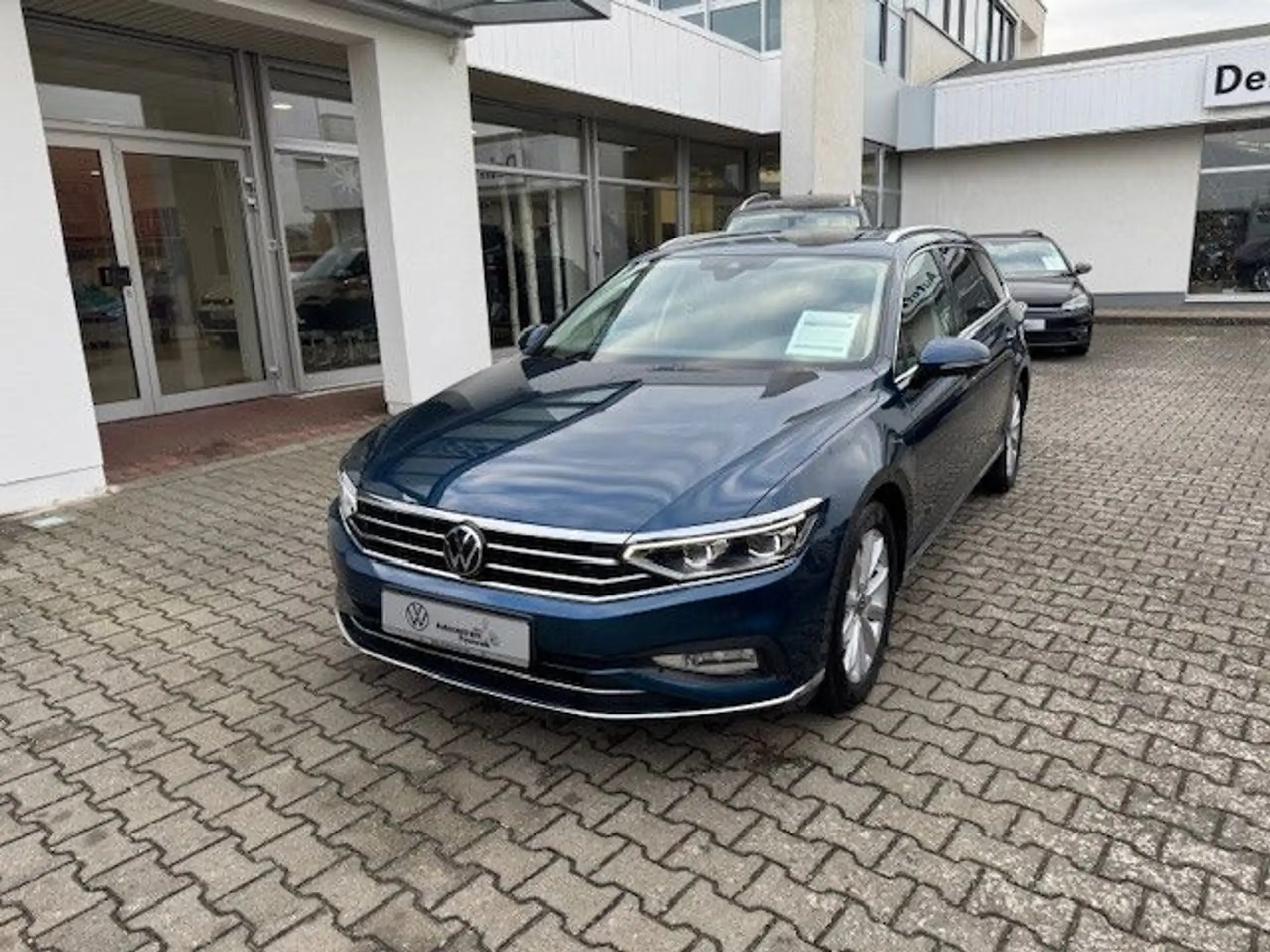 Volkswagen - Passat Variant