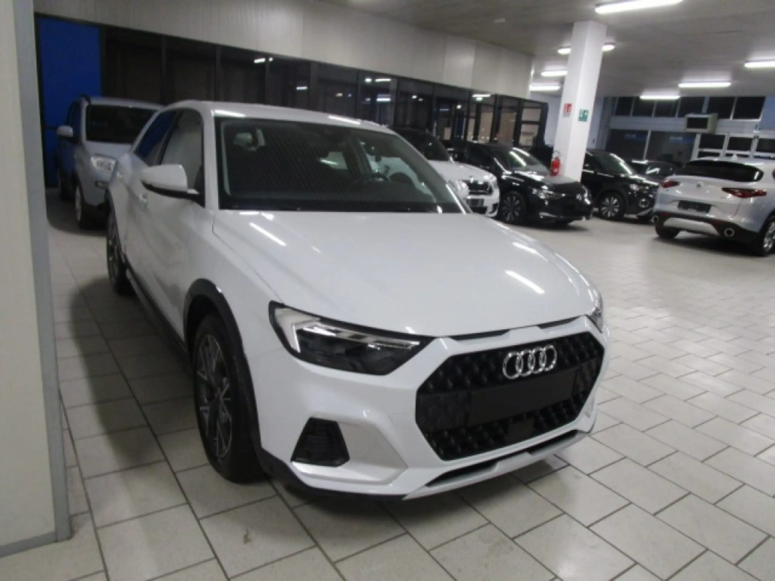 Audi - A1