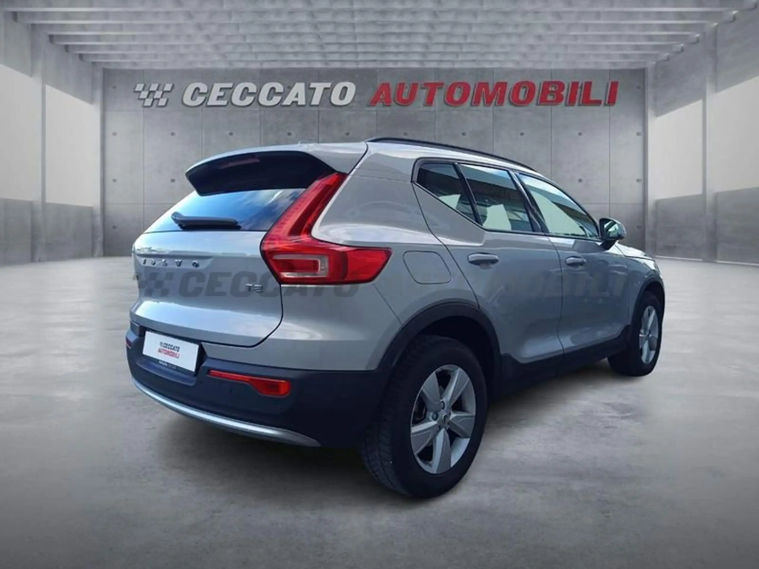 Volvo - XC40