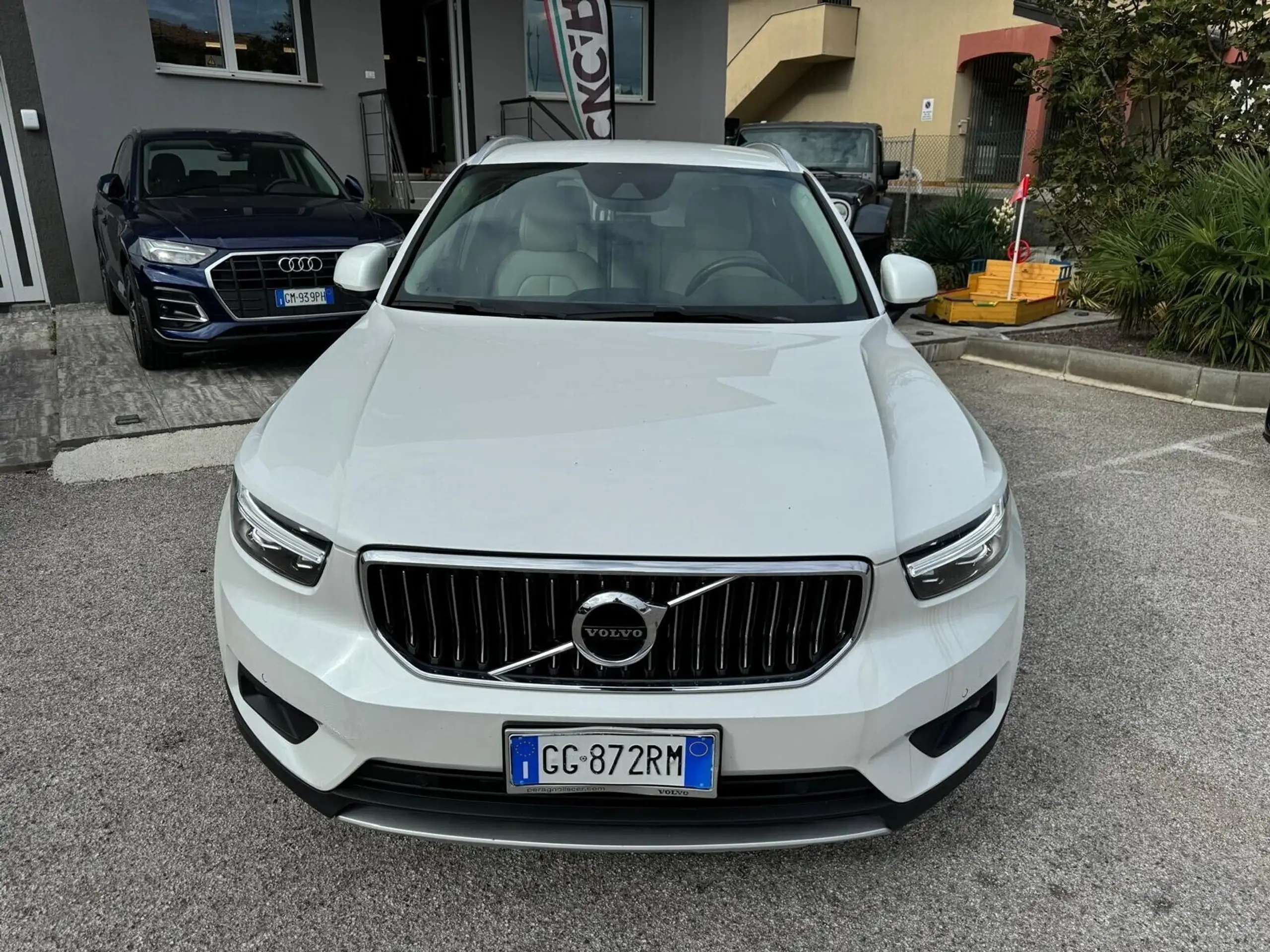 Volvo - XC40