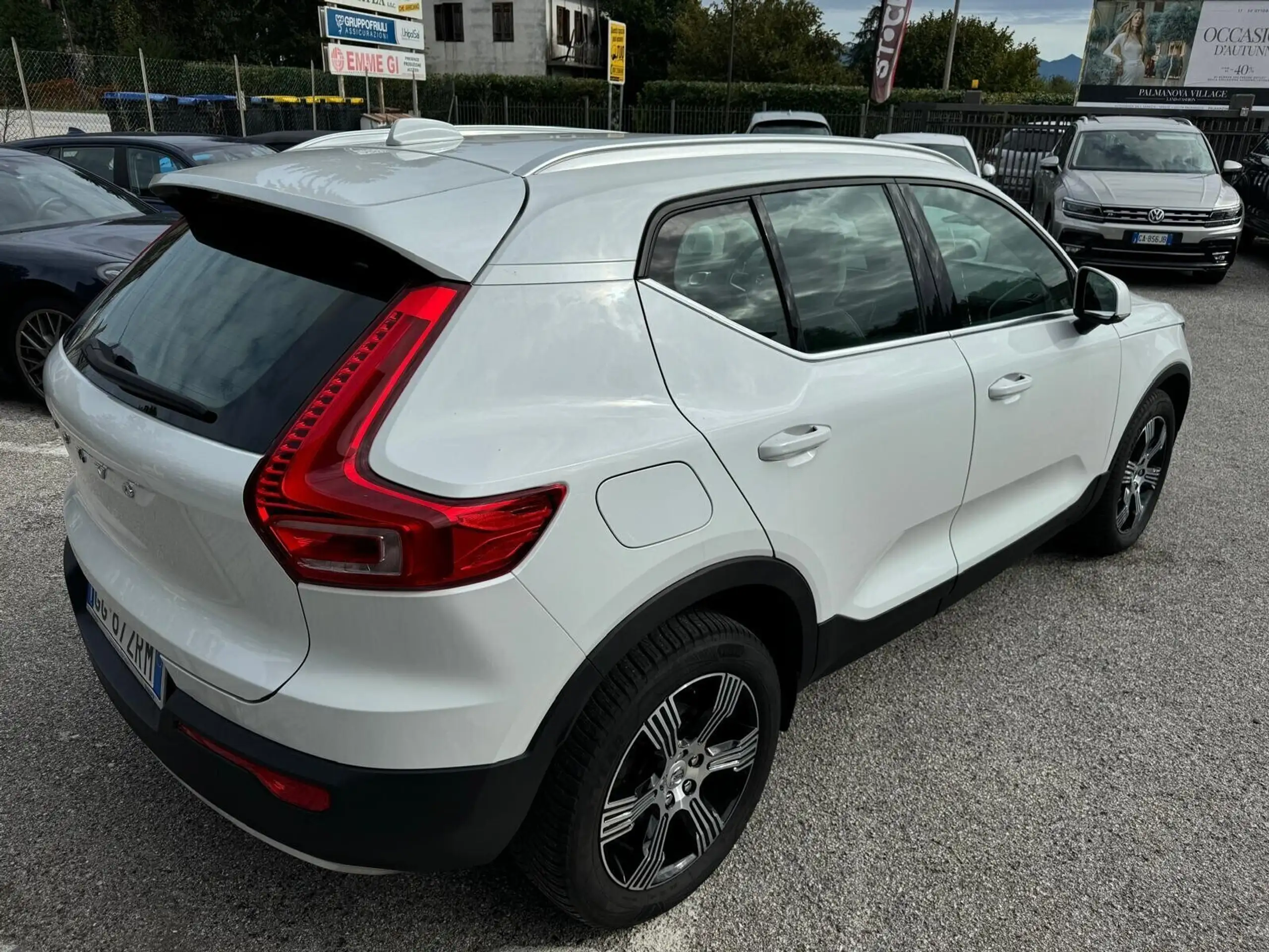 Volvo - XC40