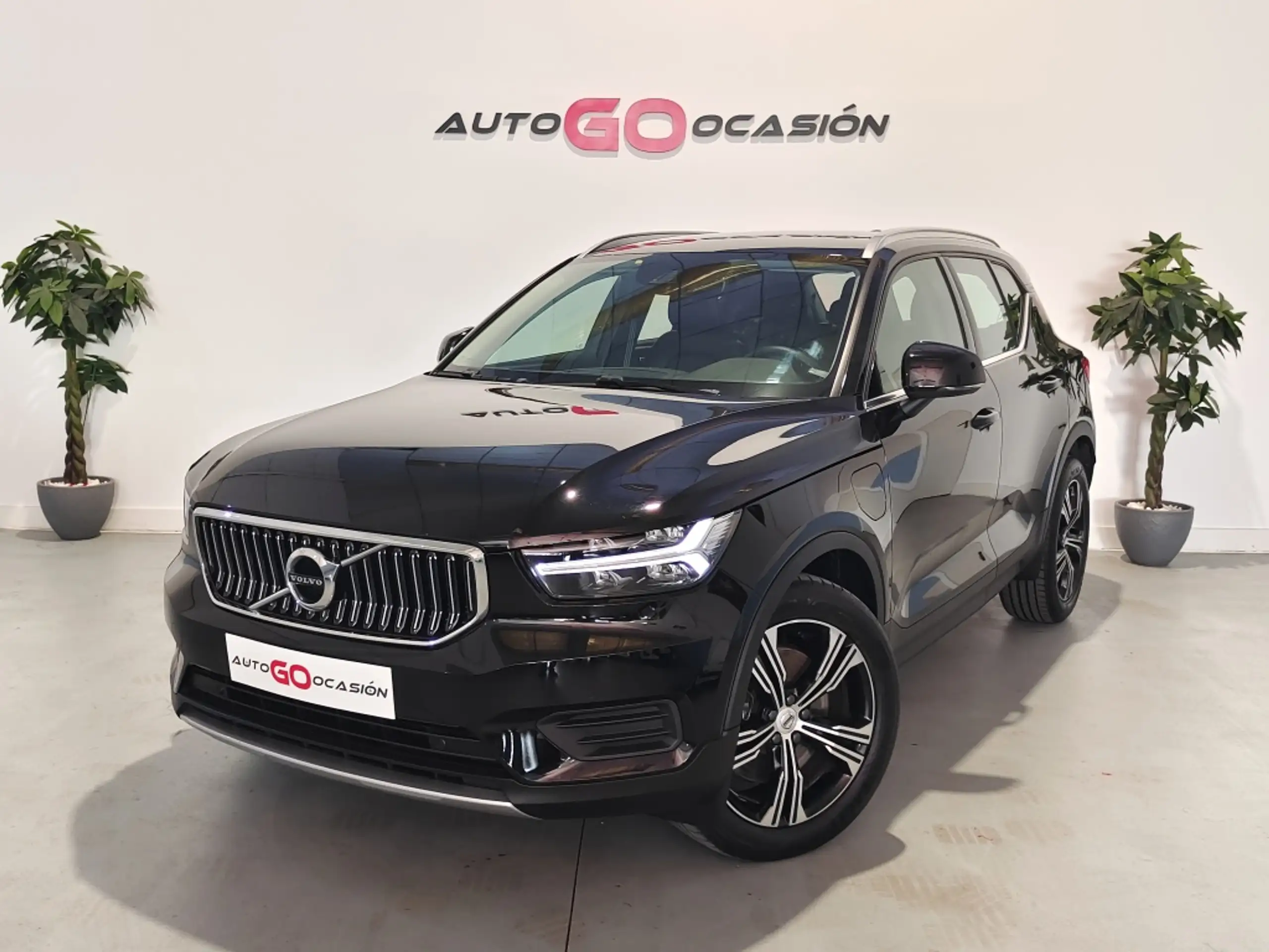 Volvo - XC40