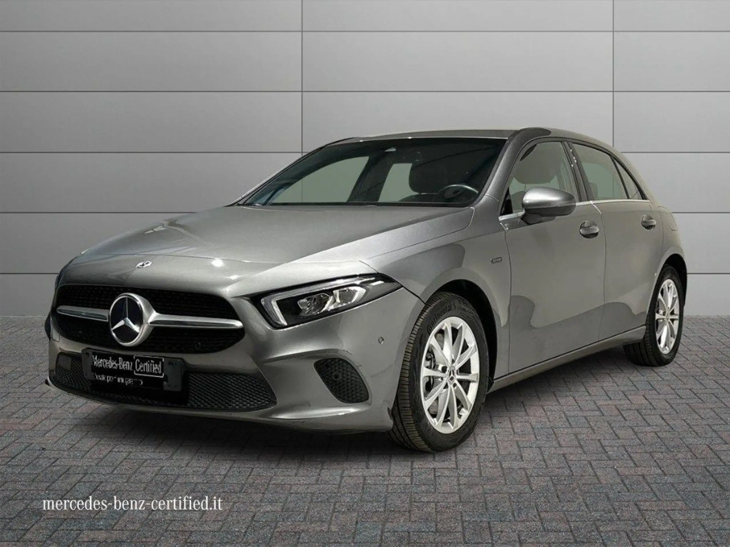 Mercedes-Benz A 250 2022