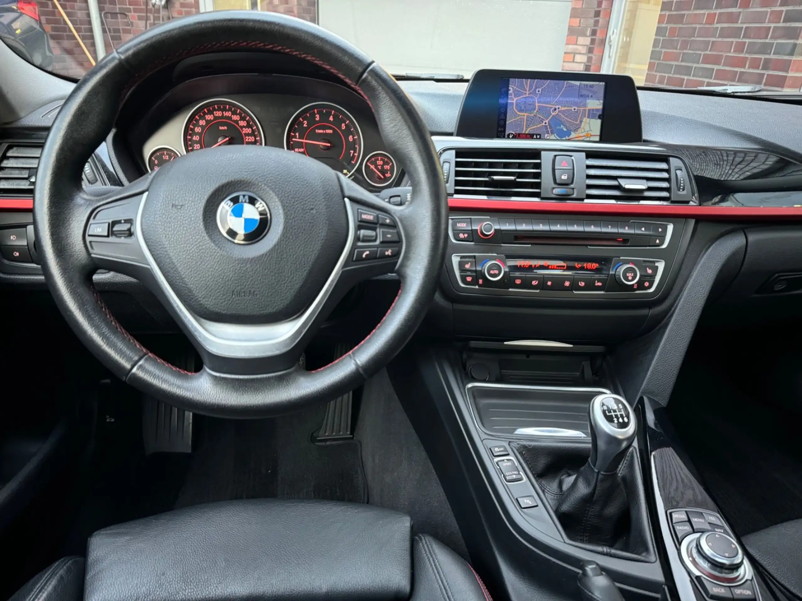 BMW - 335