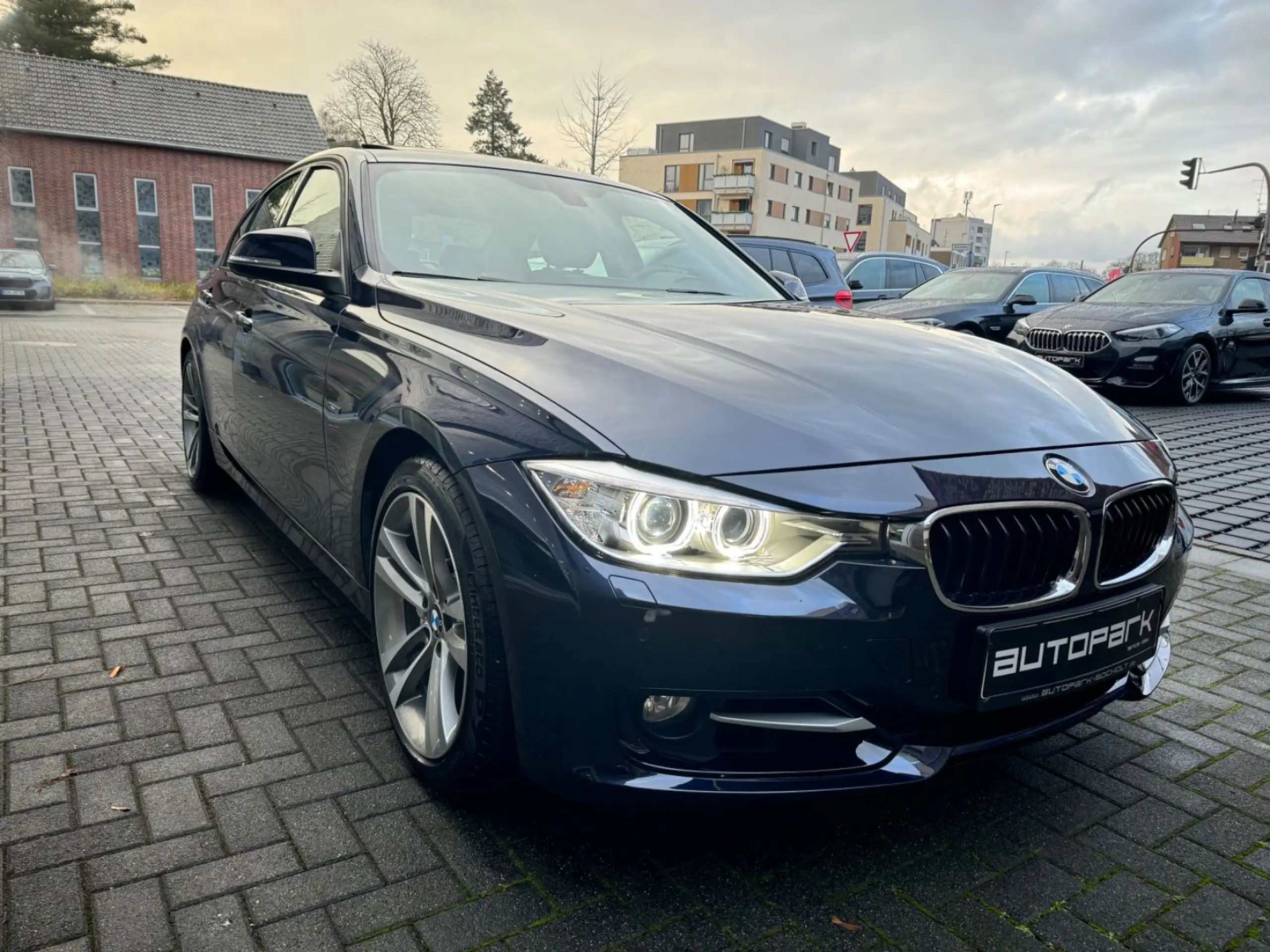 BMW - 335