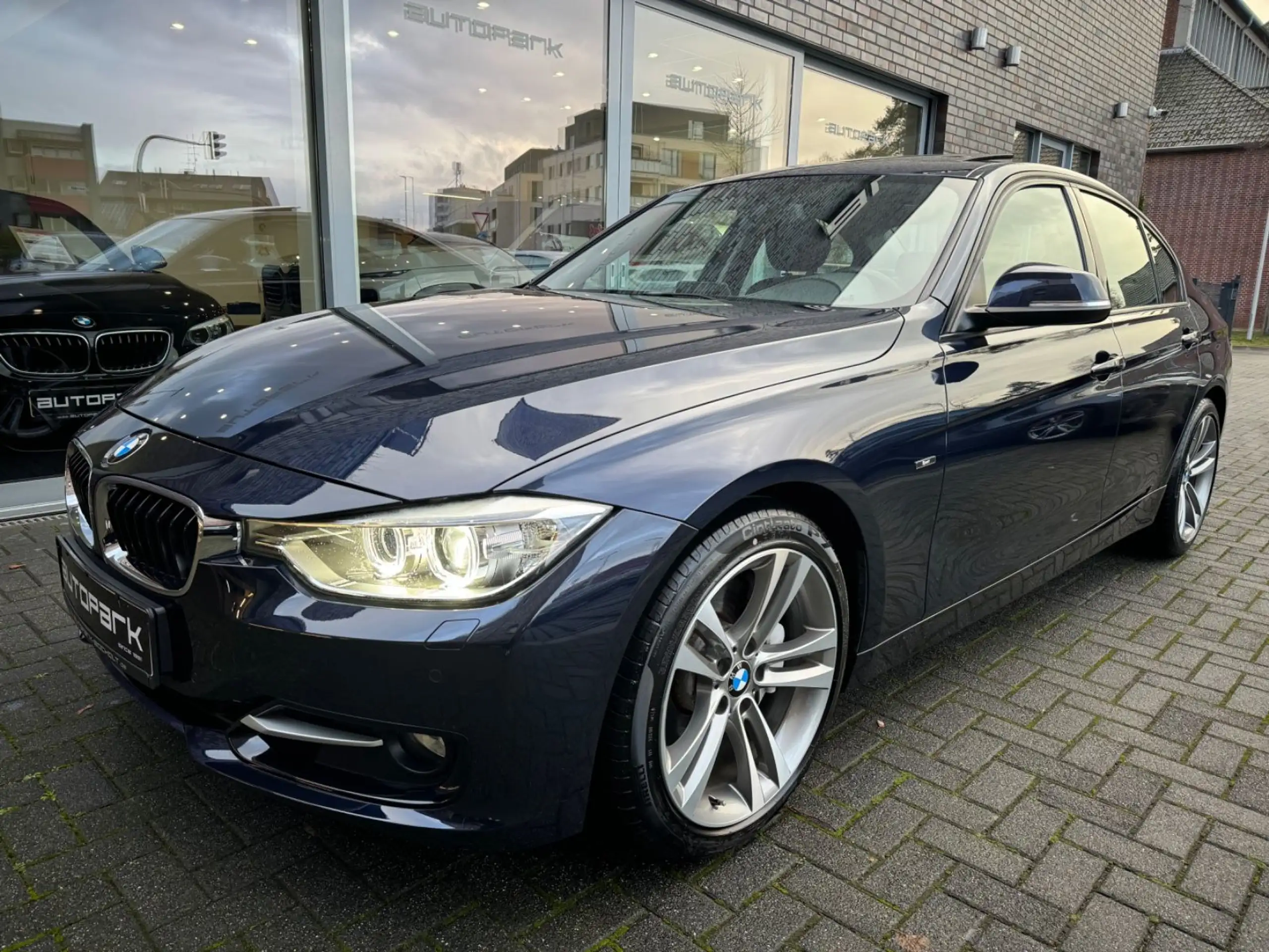 BMW 335 2012