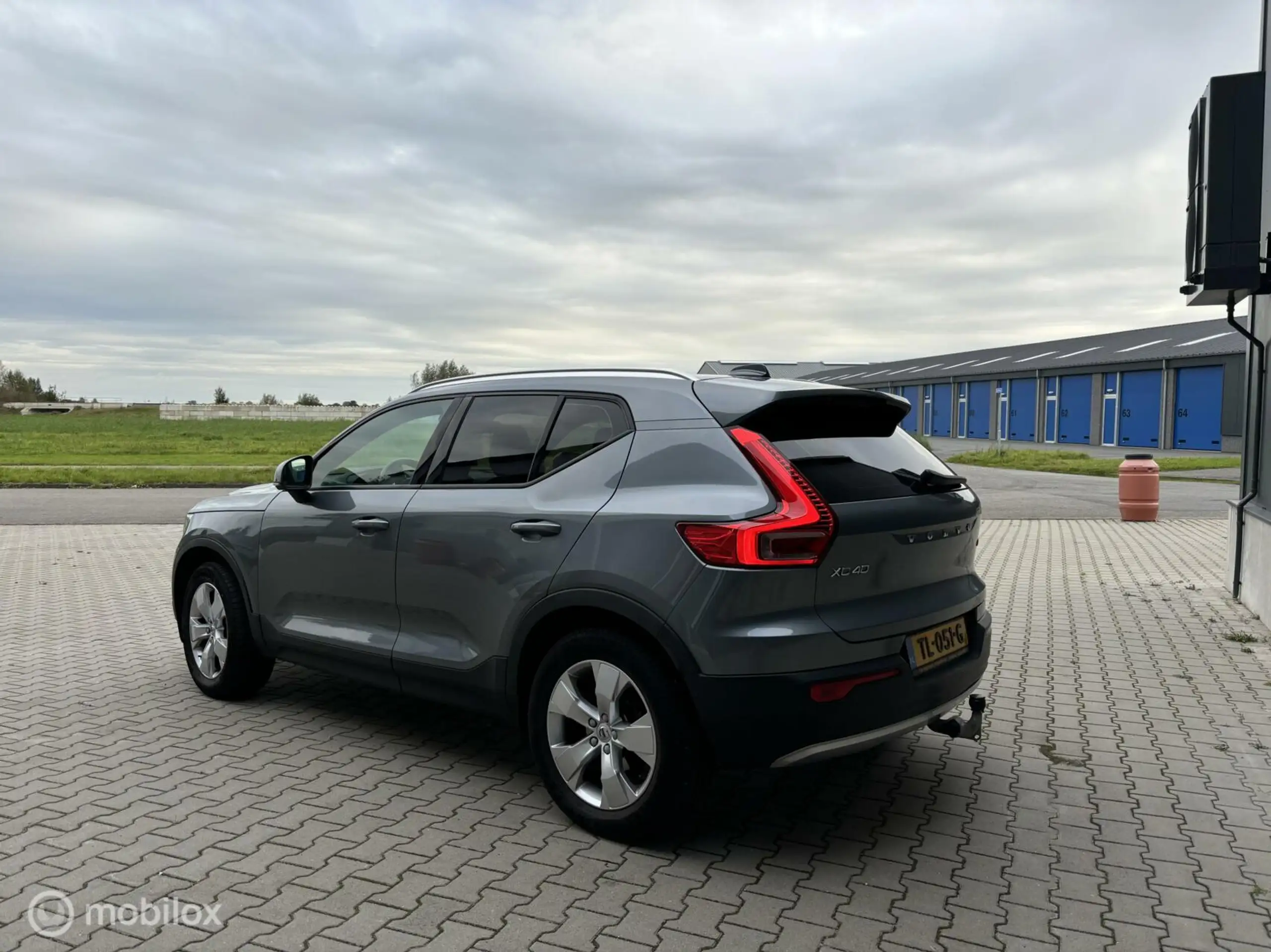 Volvo - XC40