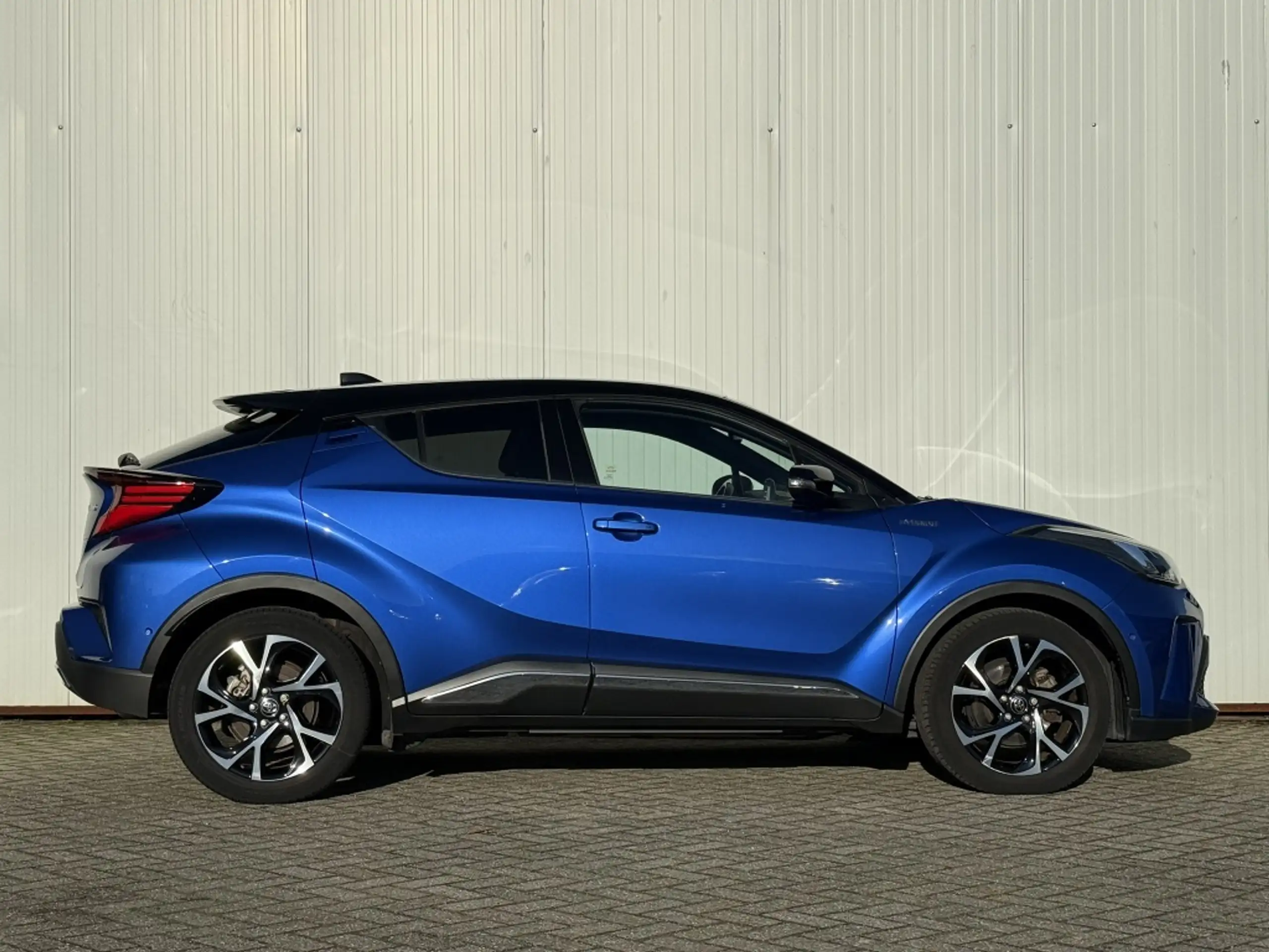 Toyota - C-HR