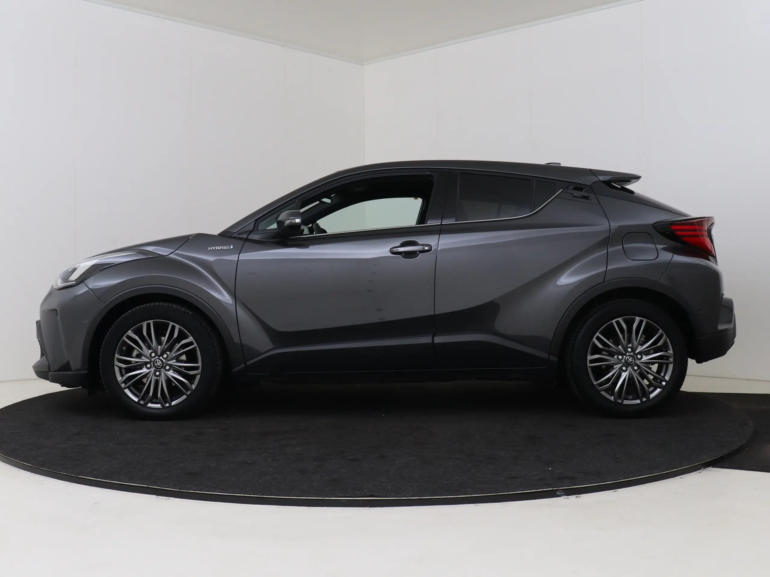 Toyota - C-HR