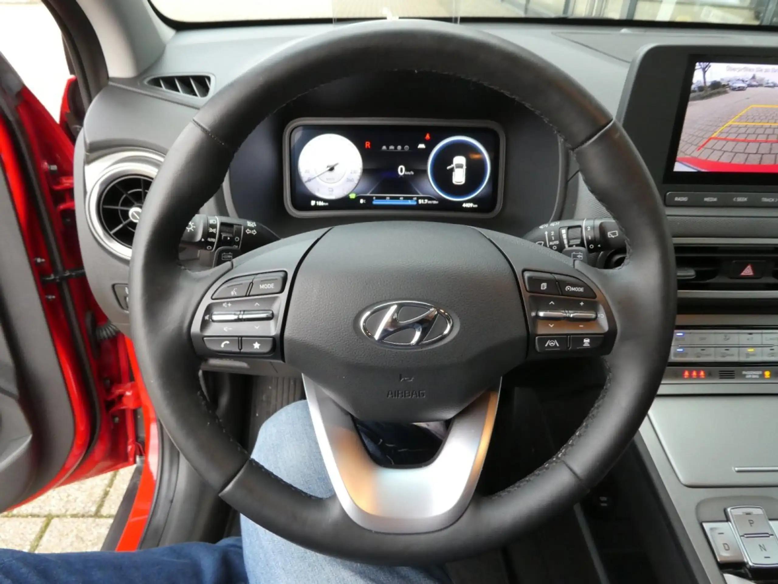 Hyundai - KONA