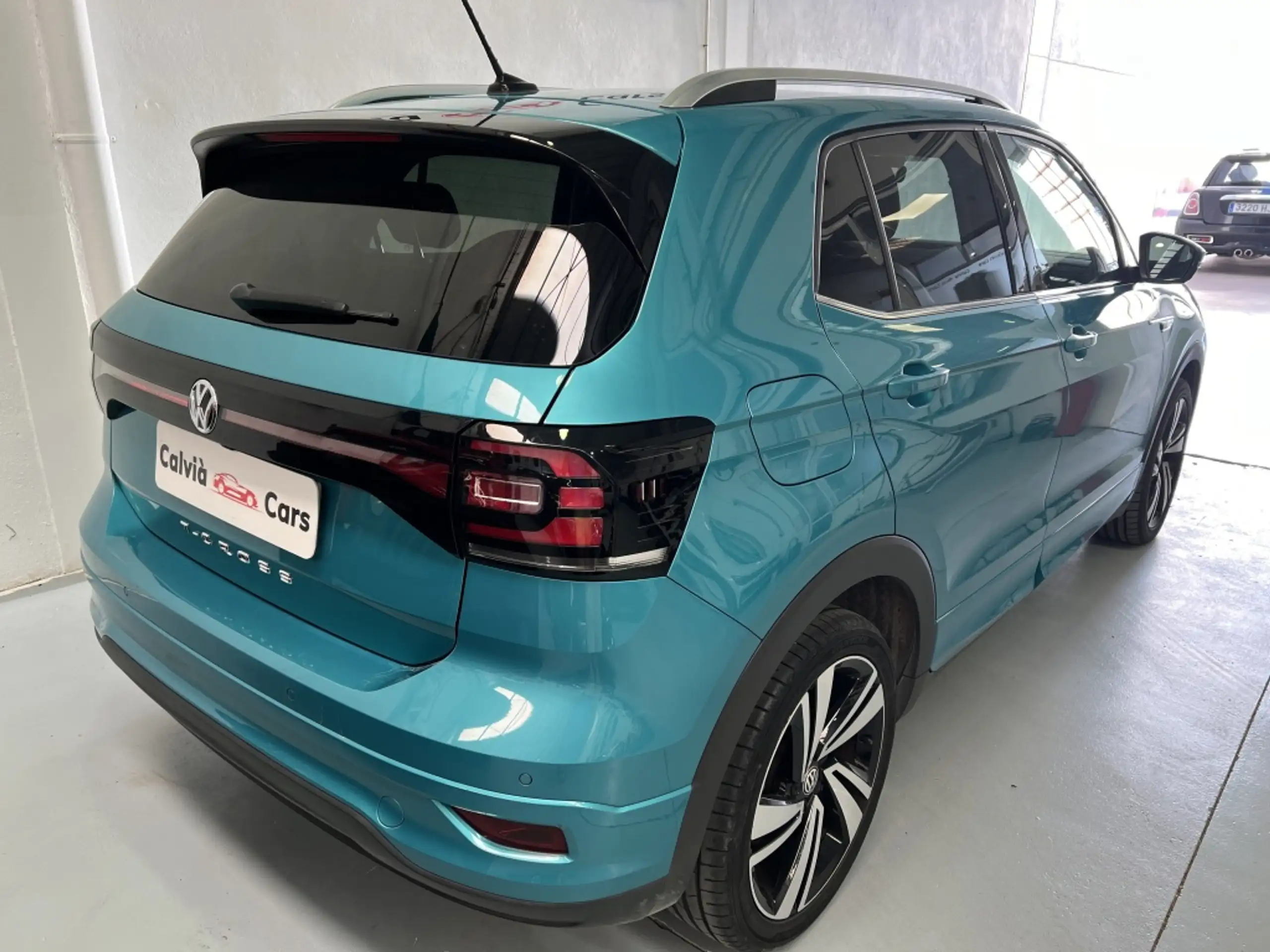 Volkswagen - T-Cross