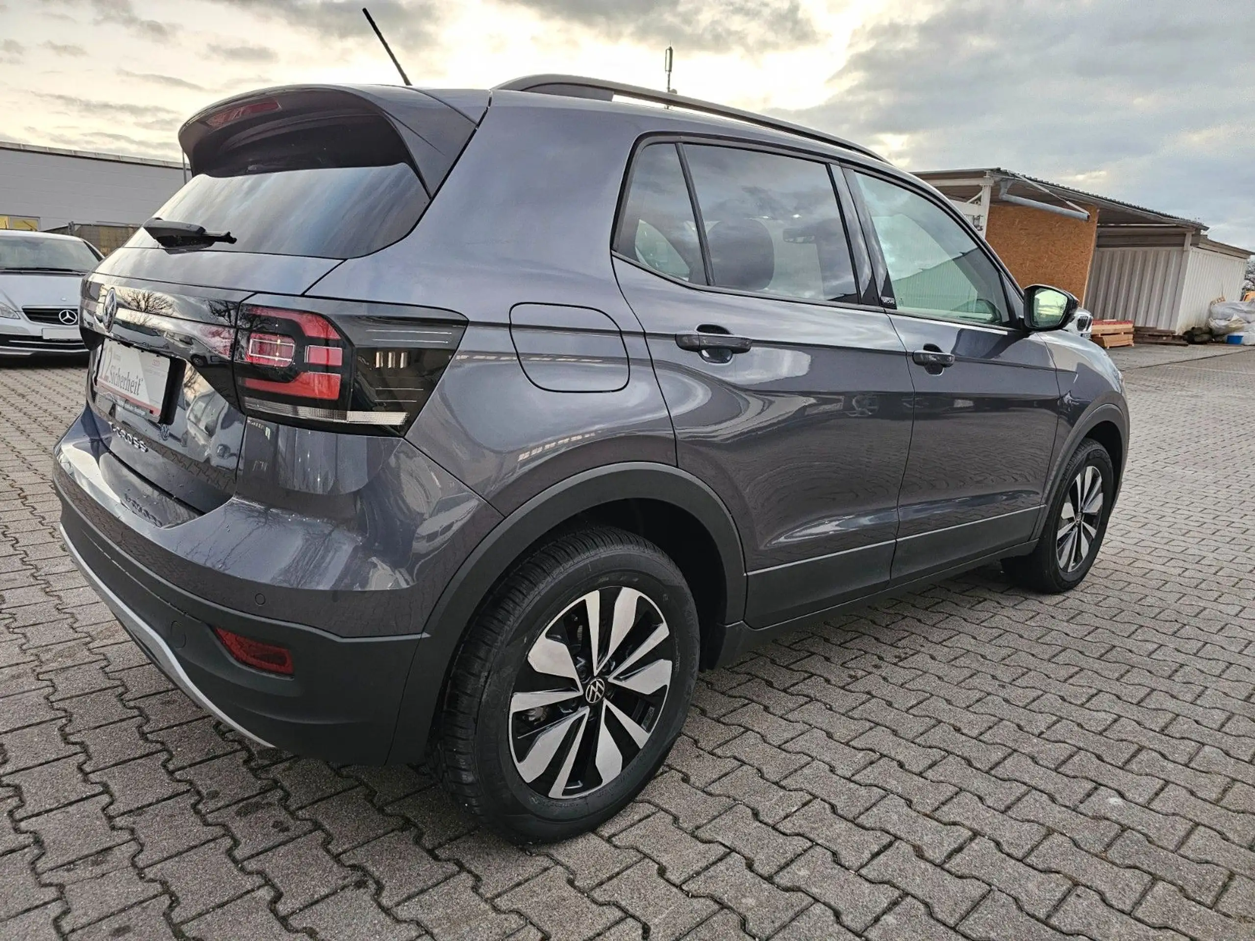 Volkswagen - T-Cross