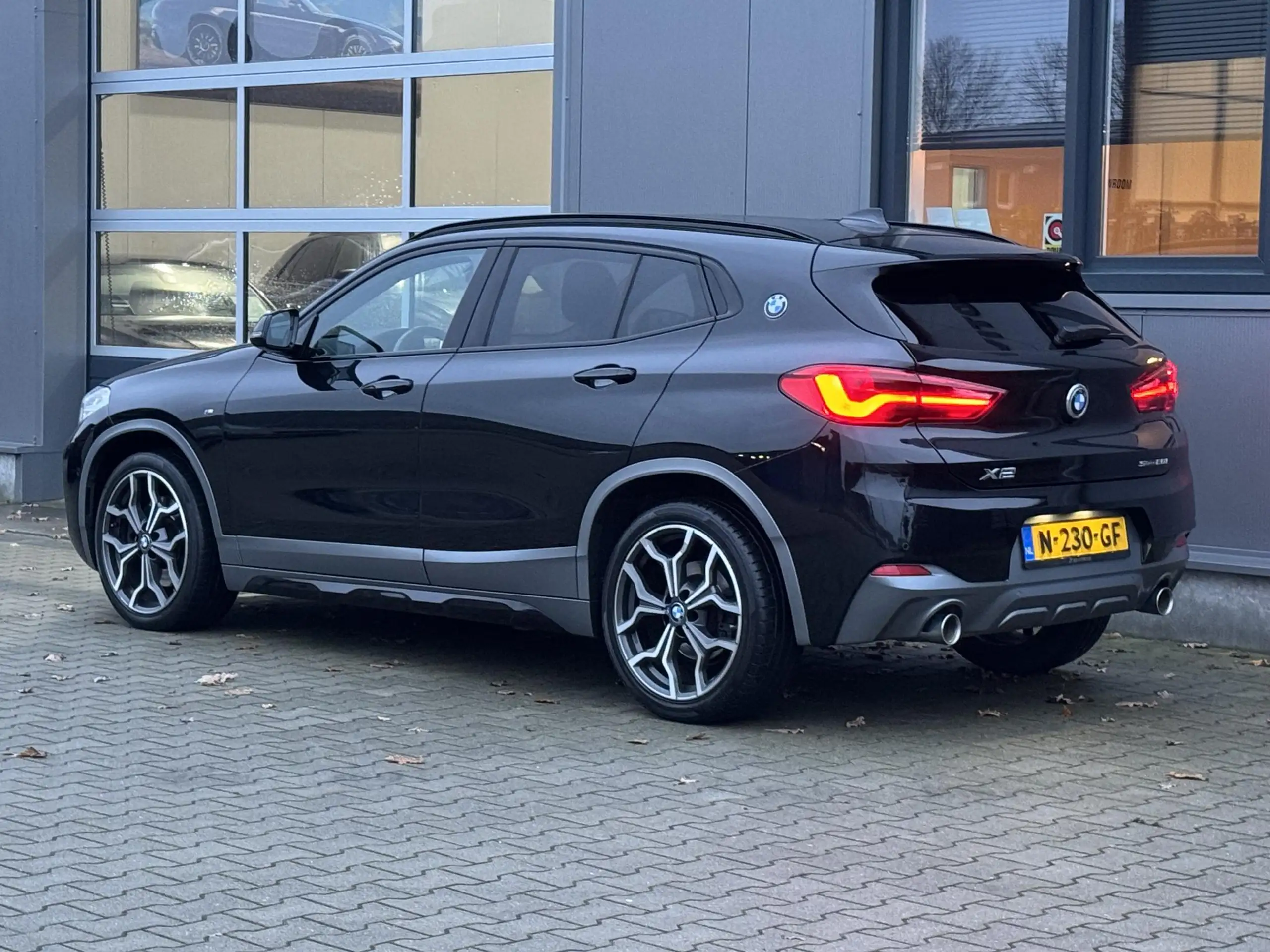 BMW - X2