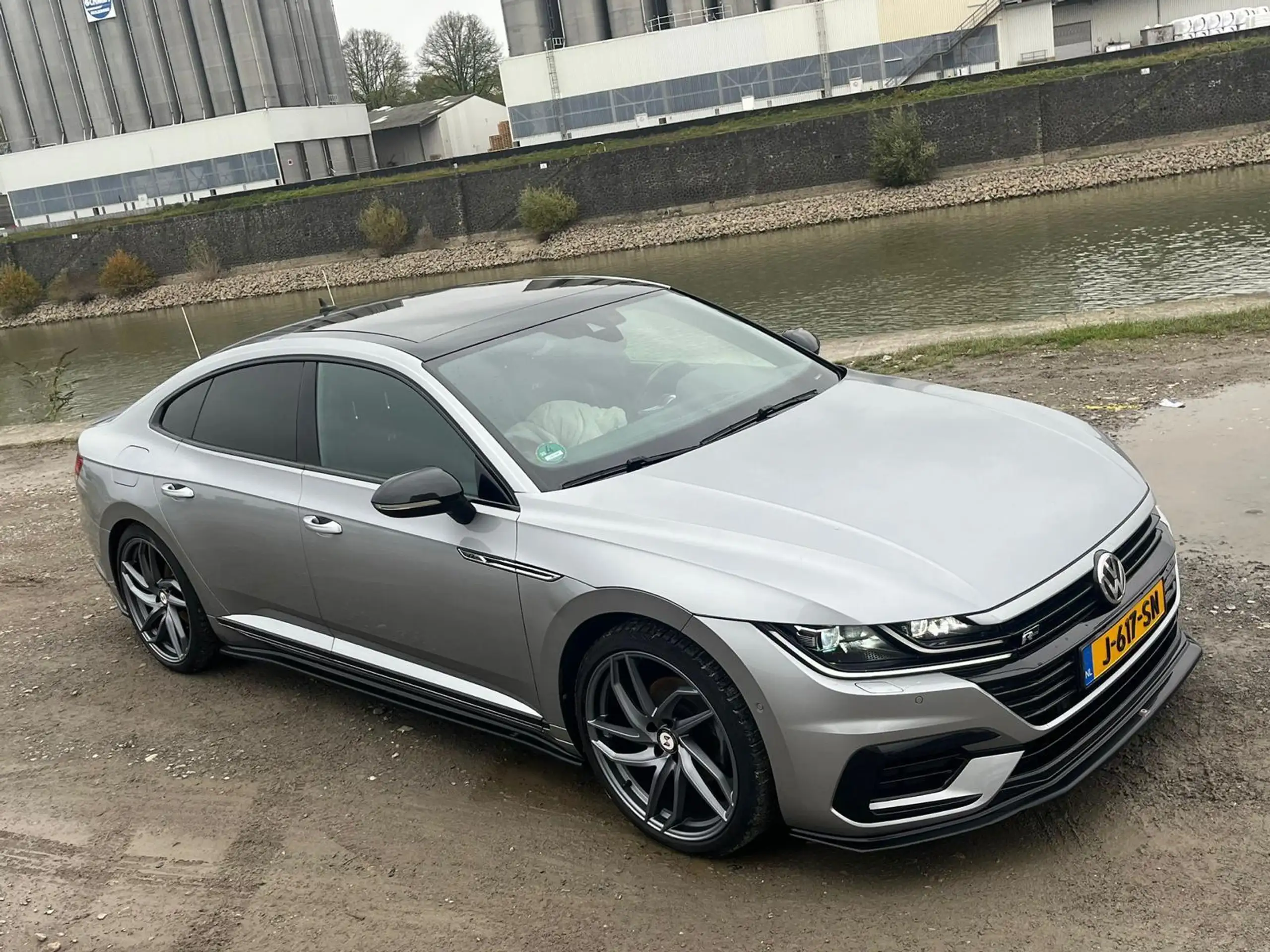 Volkswagen - Arteon