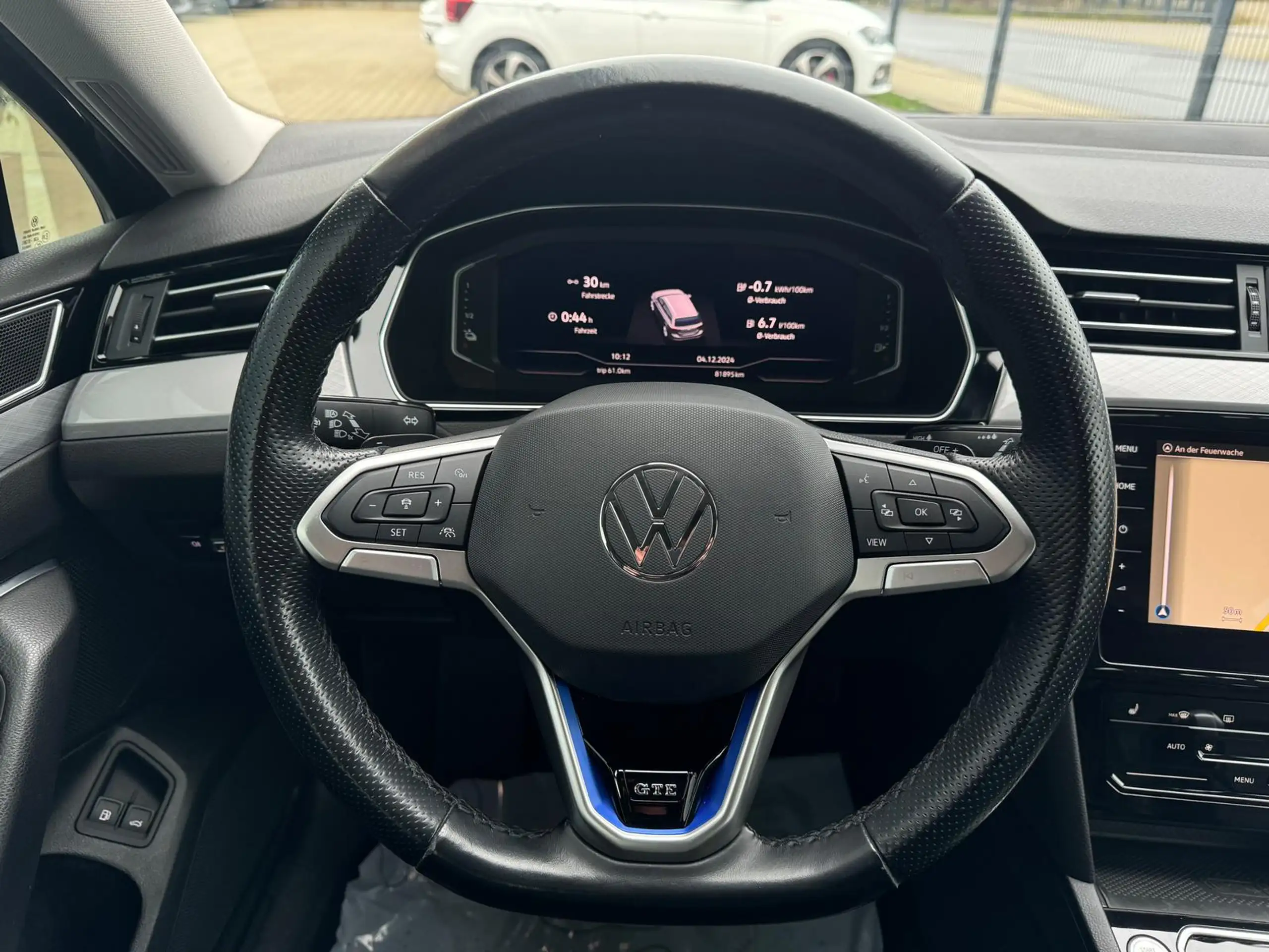 Volkswagen - Passat