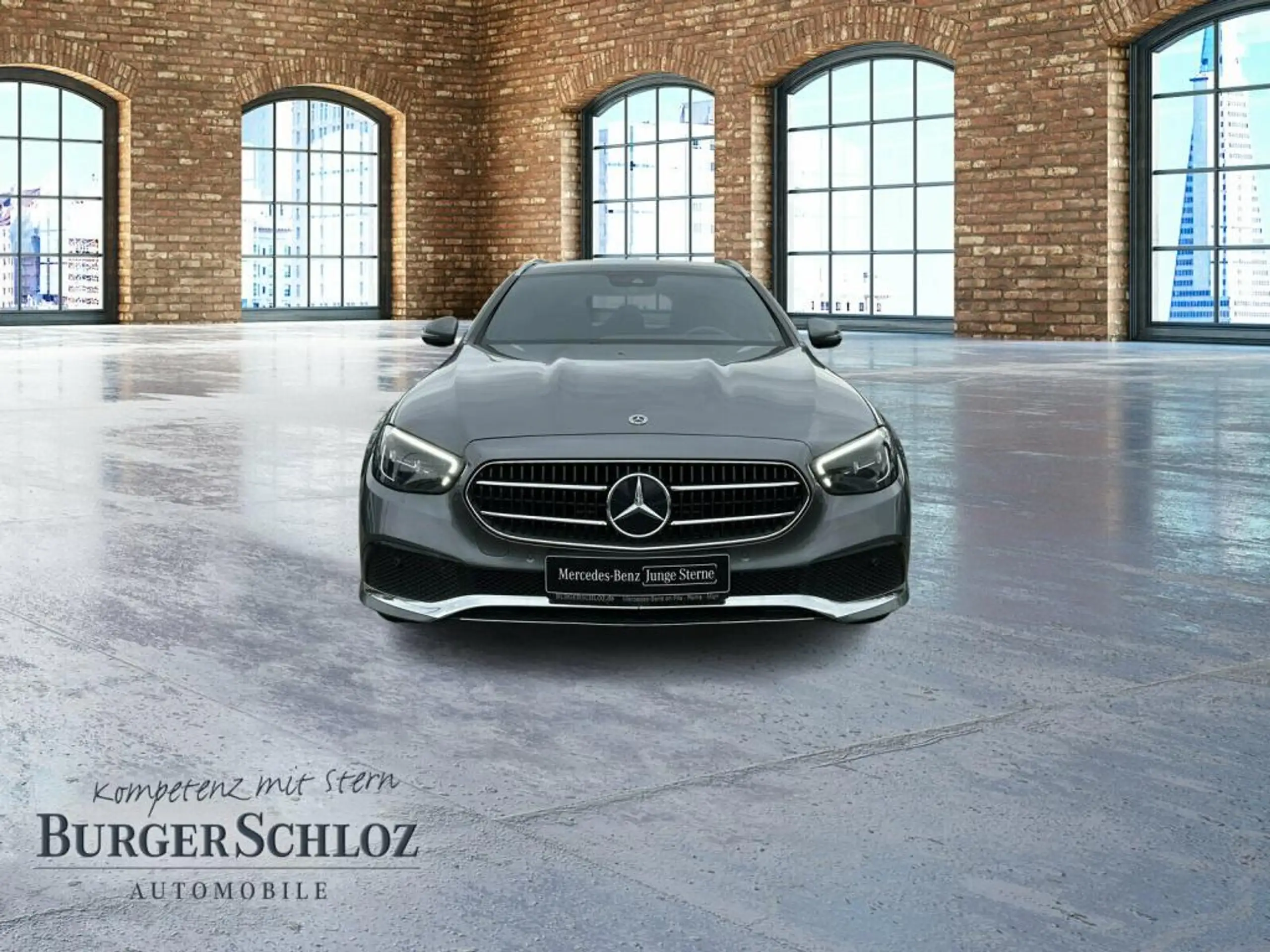 Mercedes-Benz - E 200