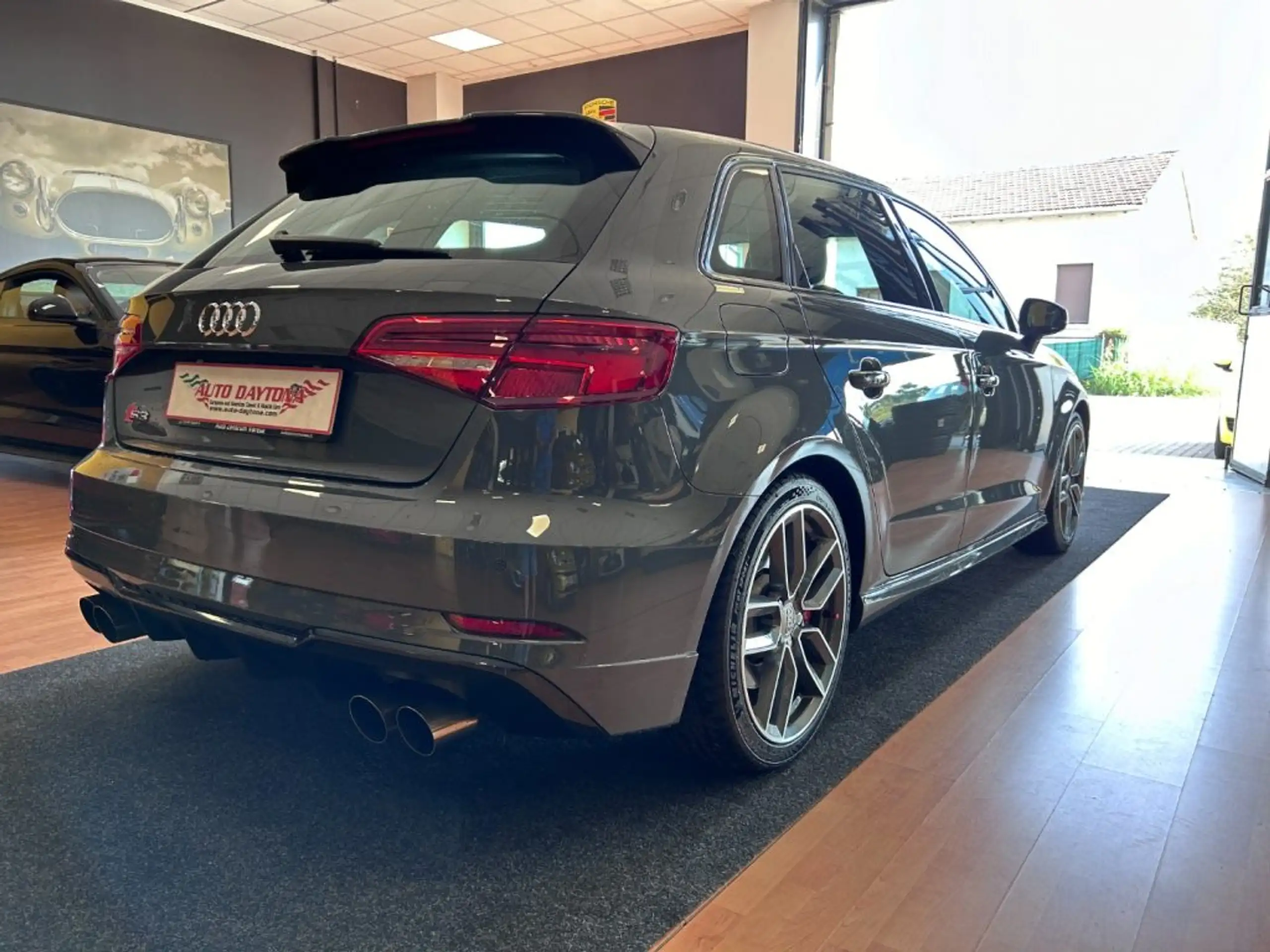 Audi - S3