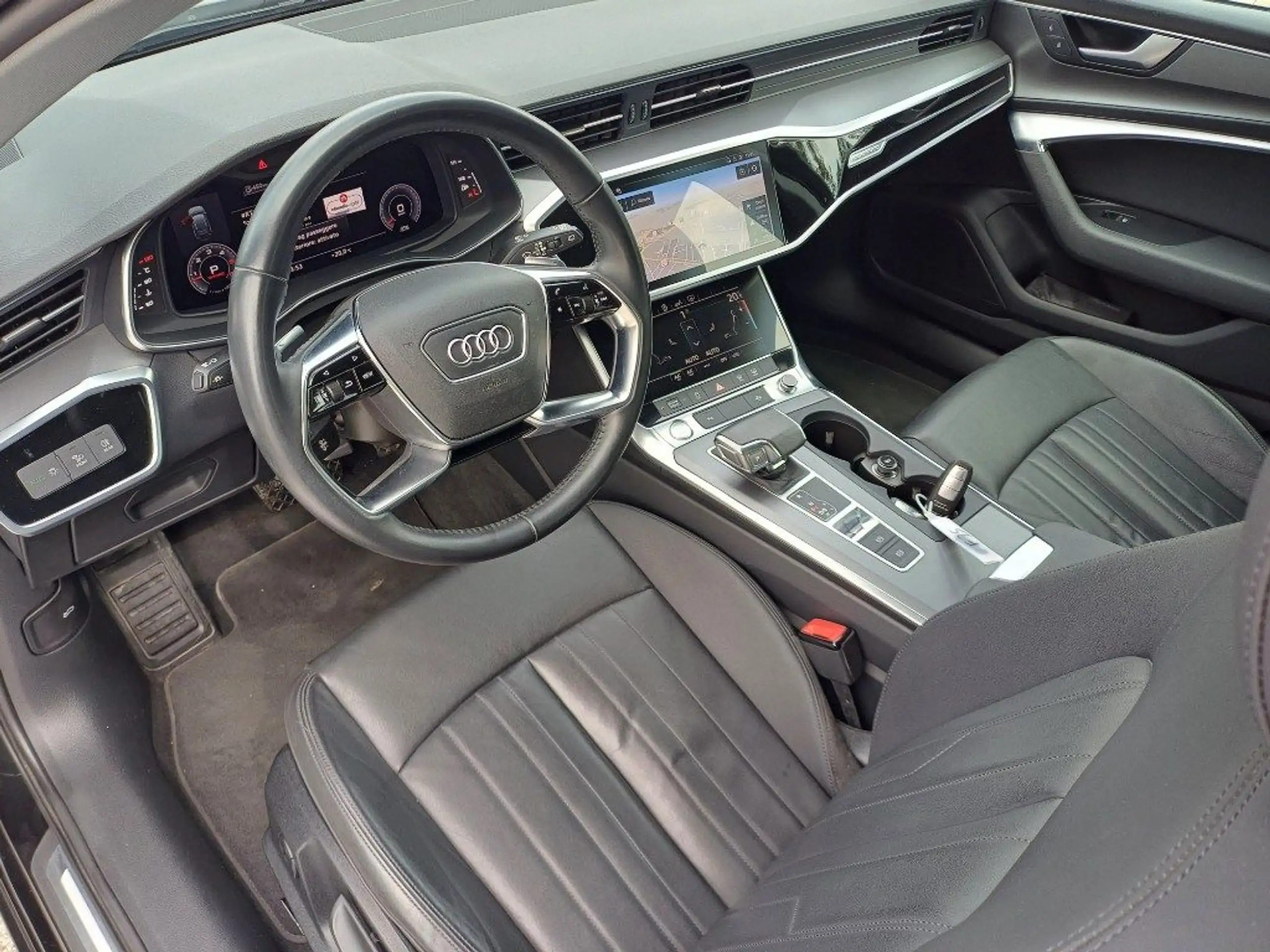 Audi - A6