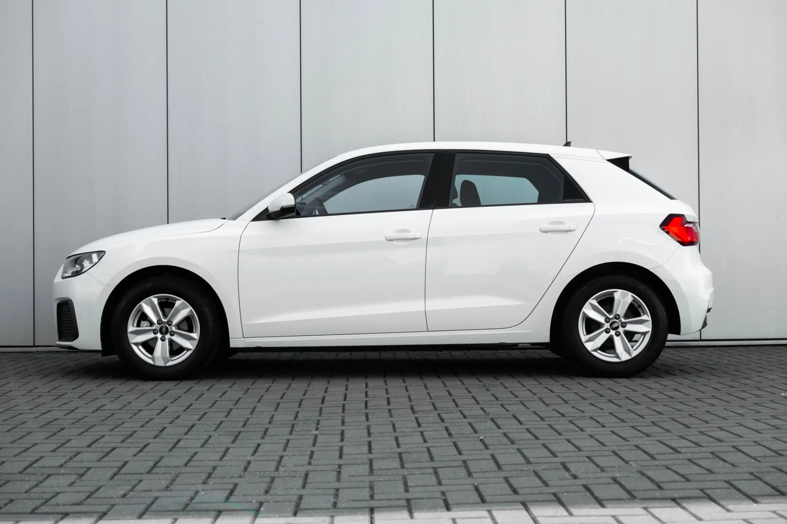 Audi - A1