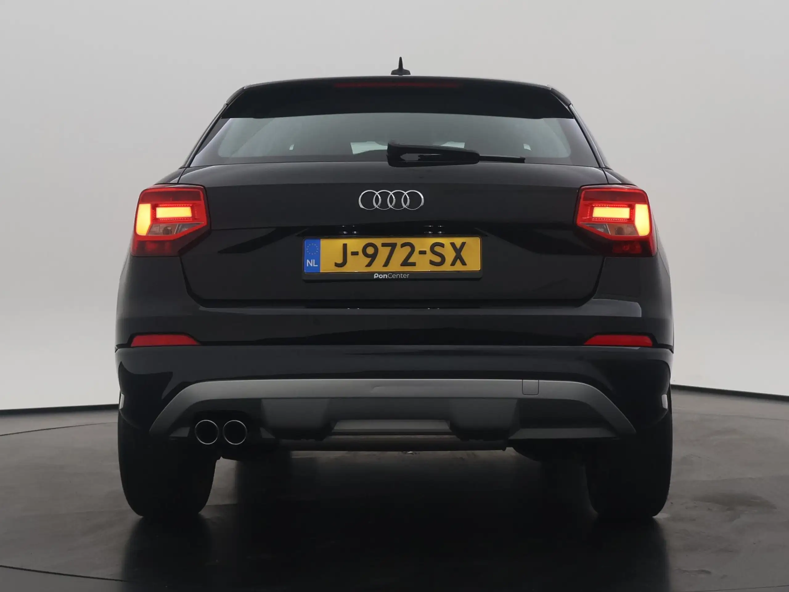 Audi - Q2