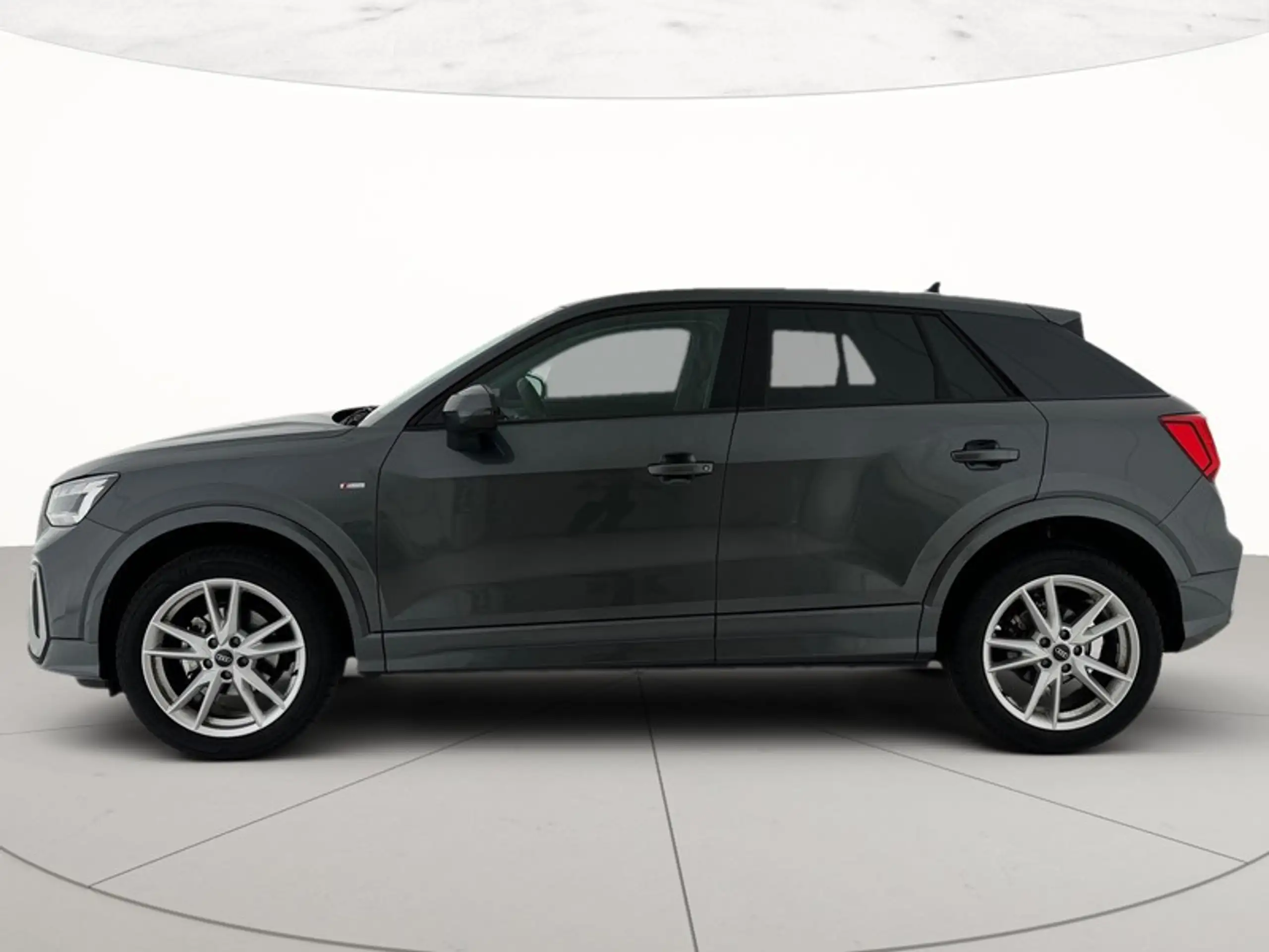 Audi - Q2