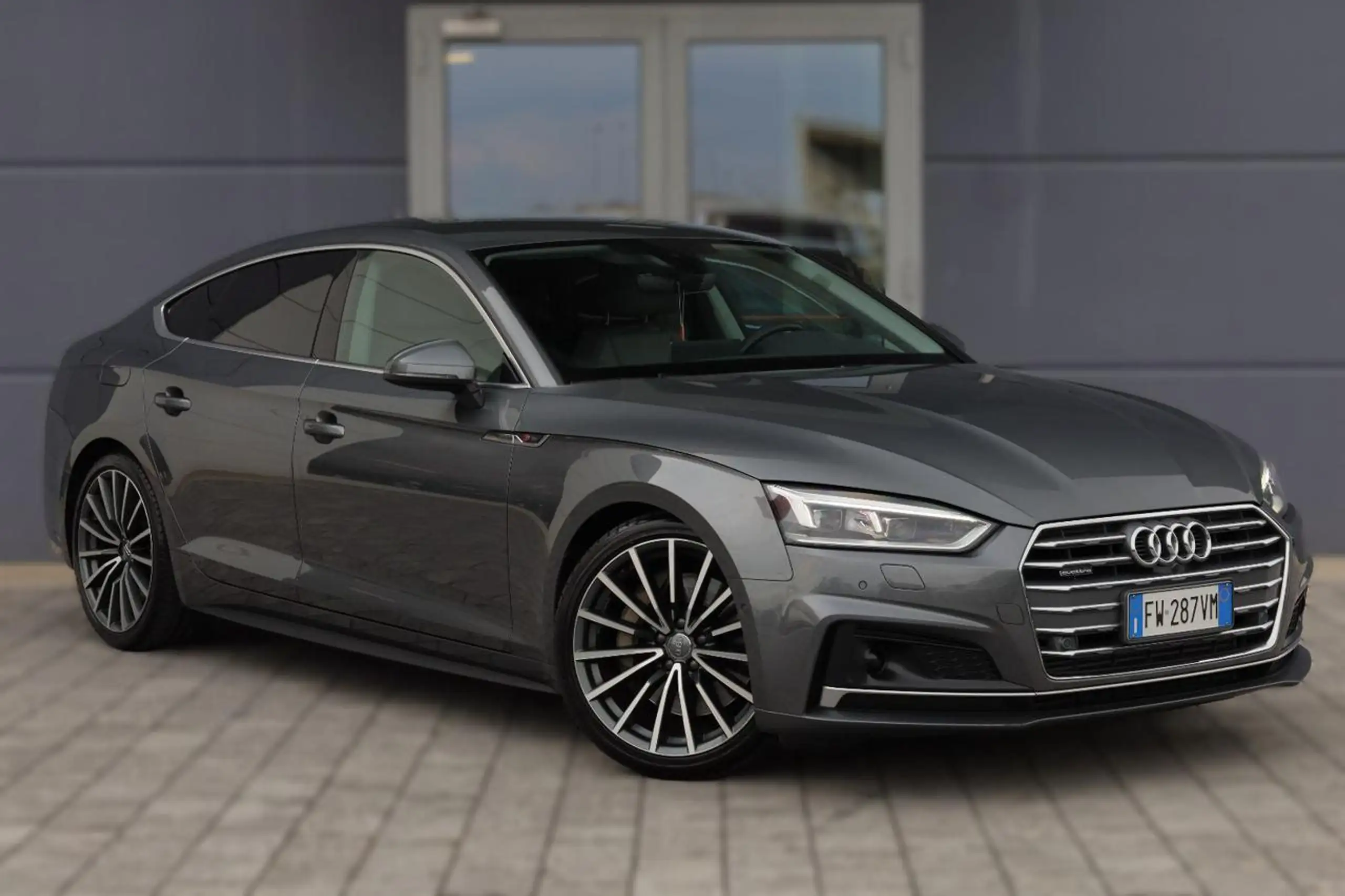 Audi - A5