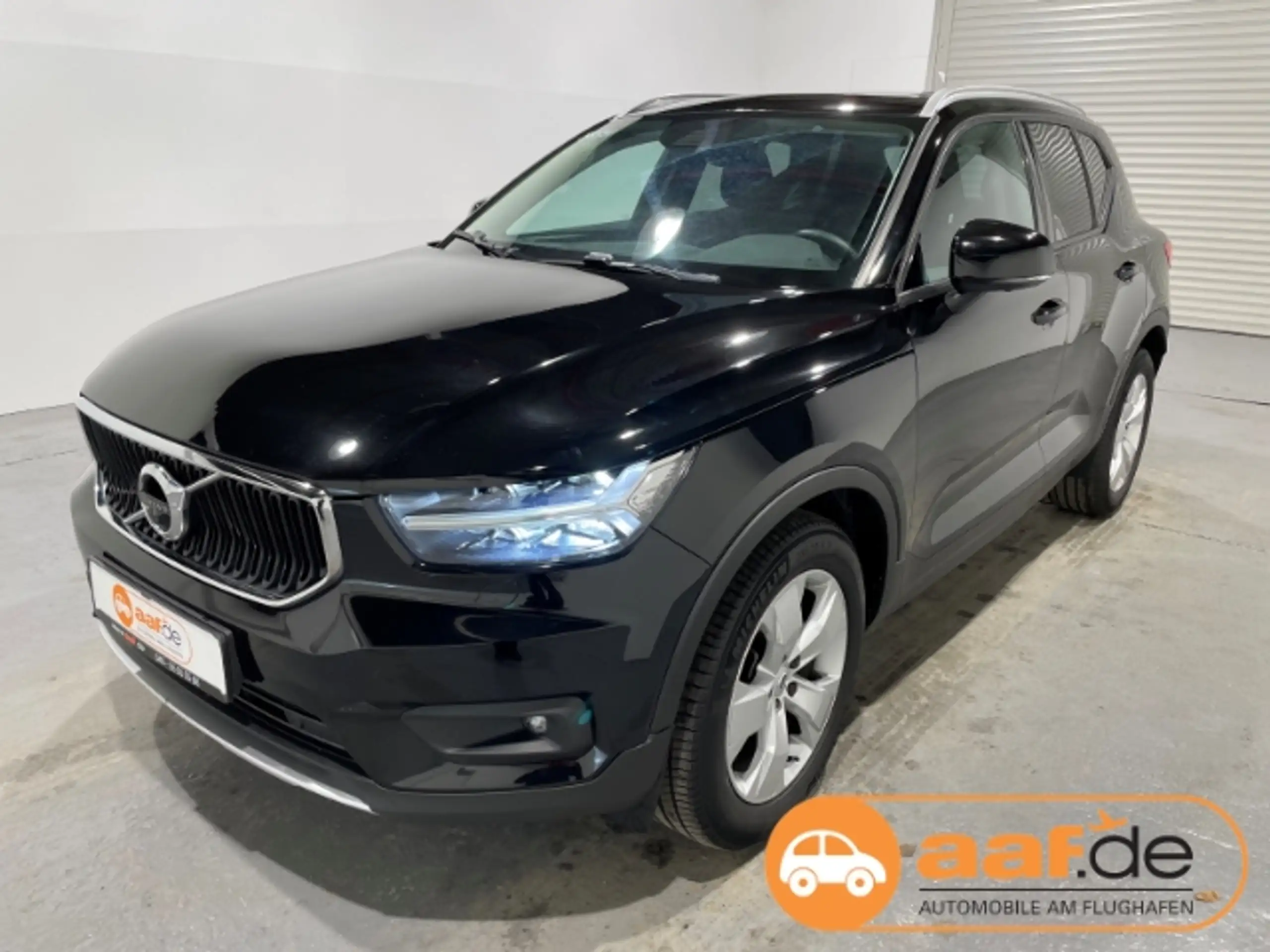 Volvo - XC40